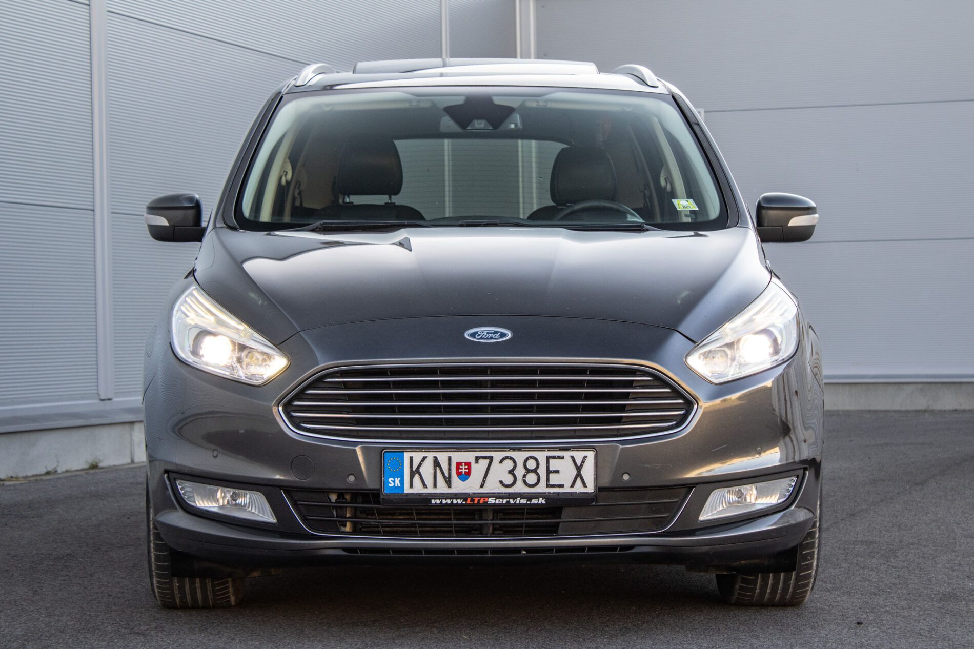 Ford Galaxy - fotka 2