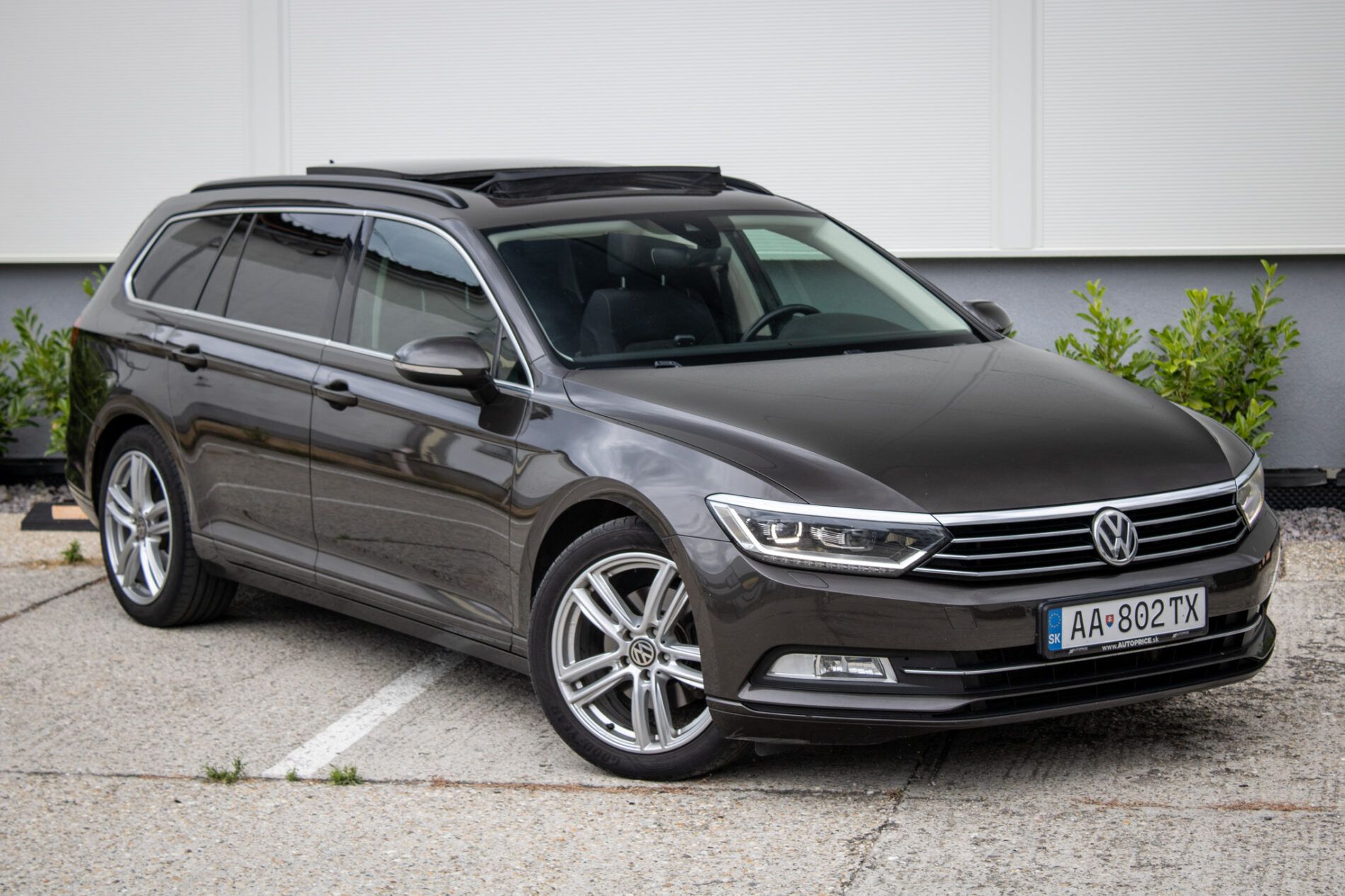 Volkswagen Passat Variant - fotka 3