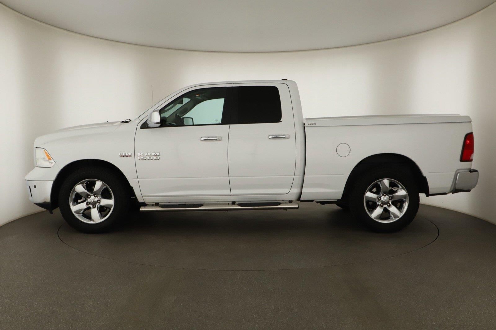 Dodge Ram, 5.7 V8 HEMI, Bighorn, Automat - fotka 3