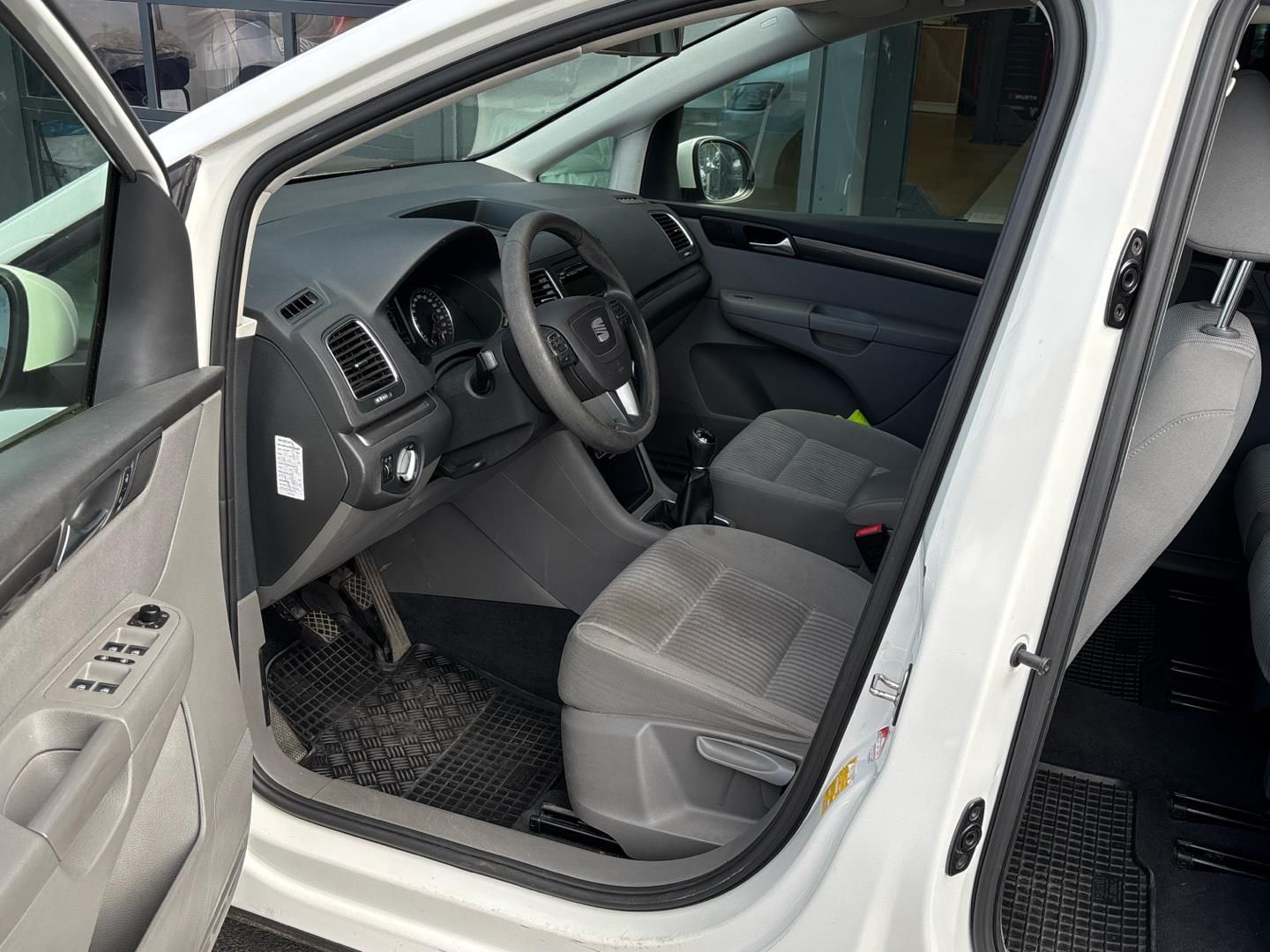 Seat Alhambra, 2.0 TDI / 103 kW Reference - fotka 6