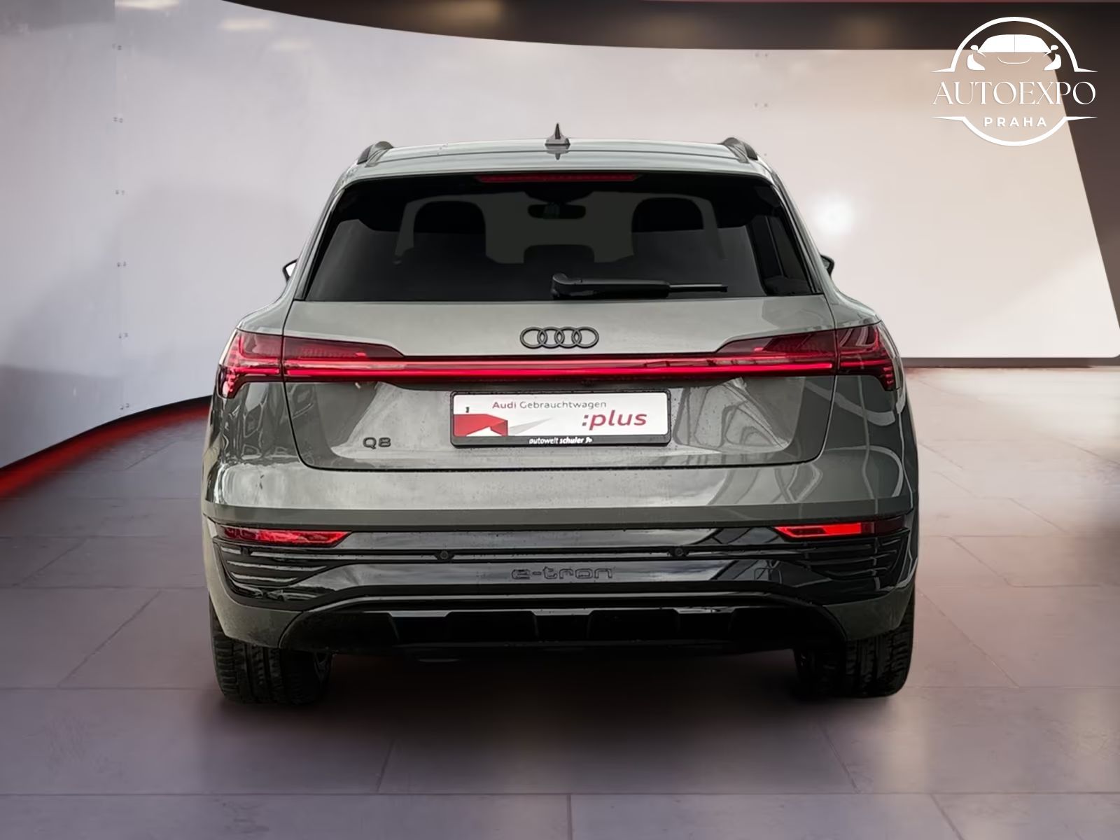 Audi Q8 e-tron, 55 quattro - fotka 4