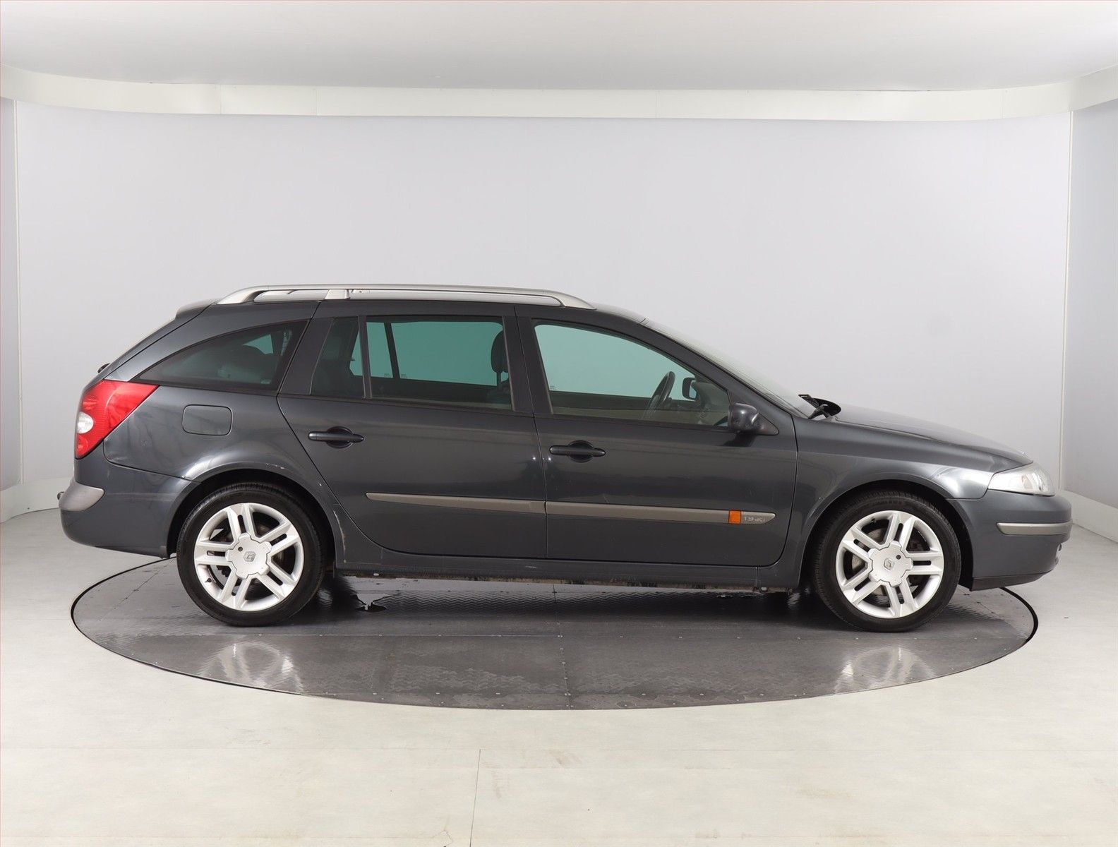 Renault Laguna, 1.9 dCi , Serv.kniha, po STK - fotka 6