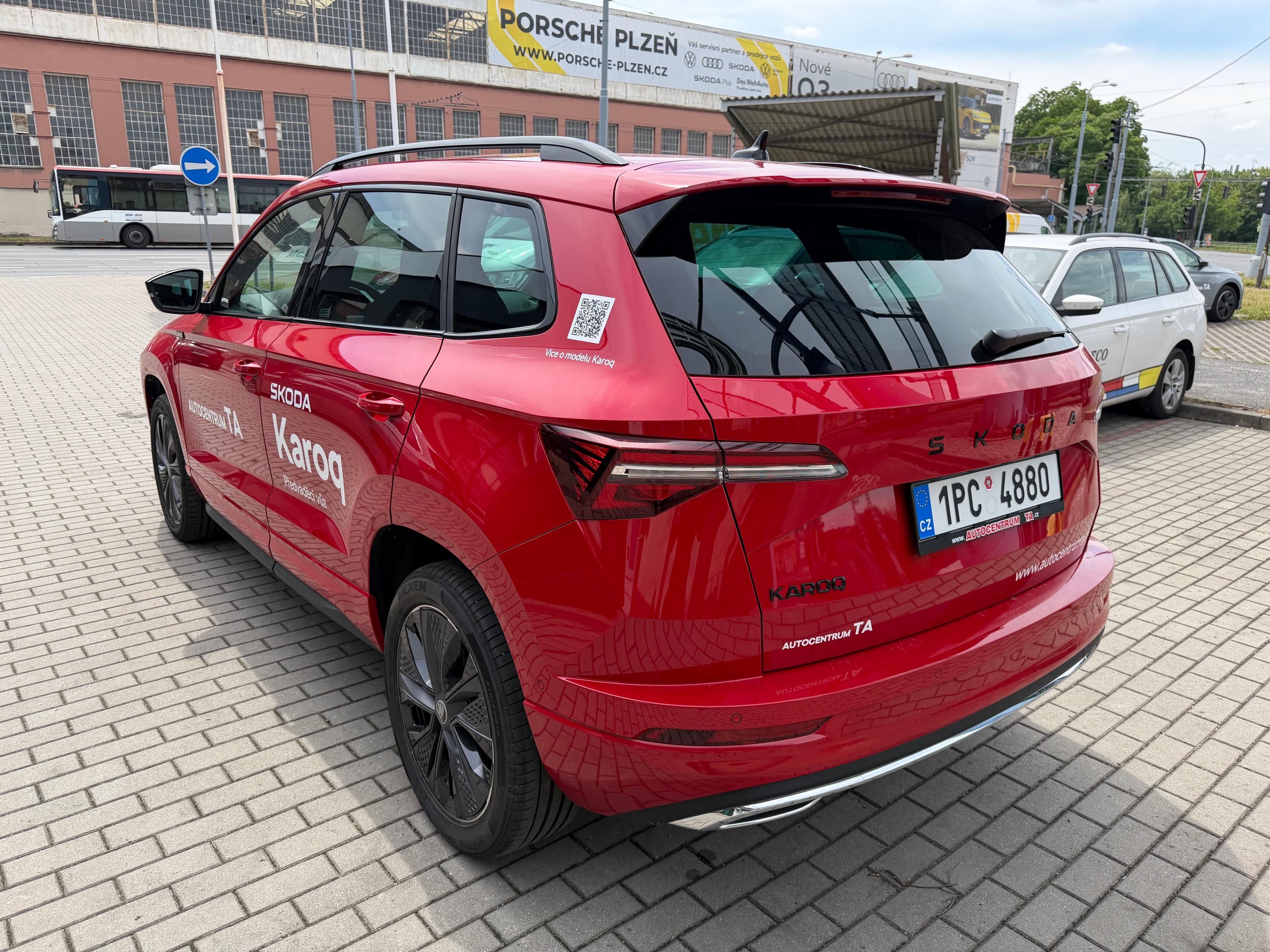 Škoda Karoq, Sportline 1.5 TSI 110 kW DSG - fotka 6