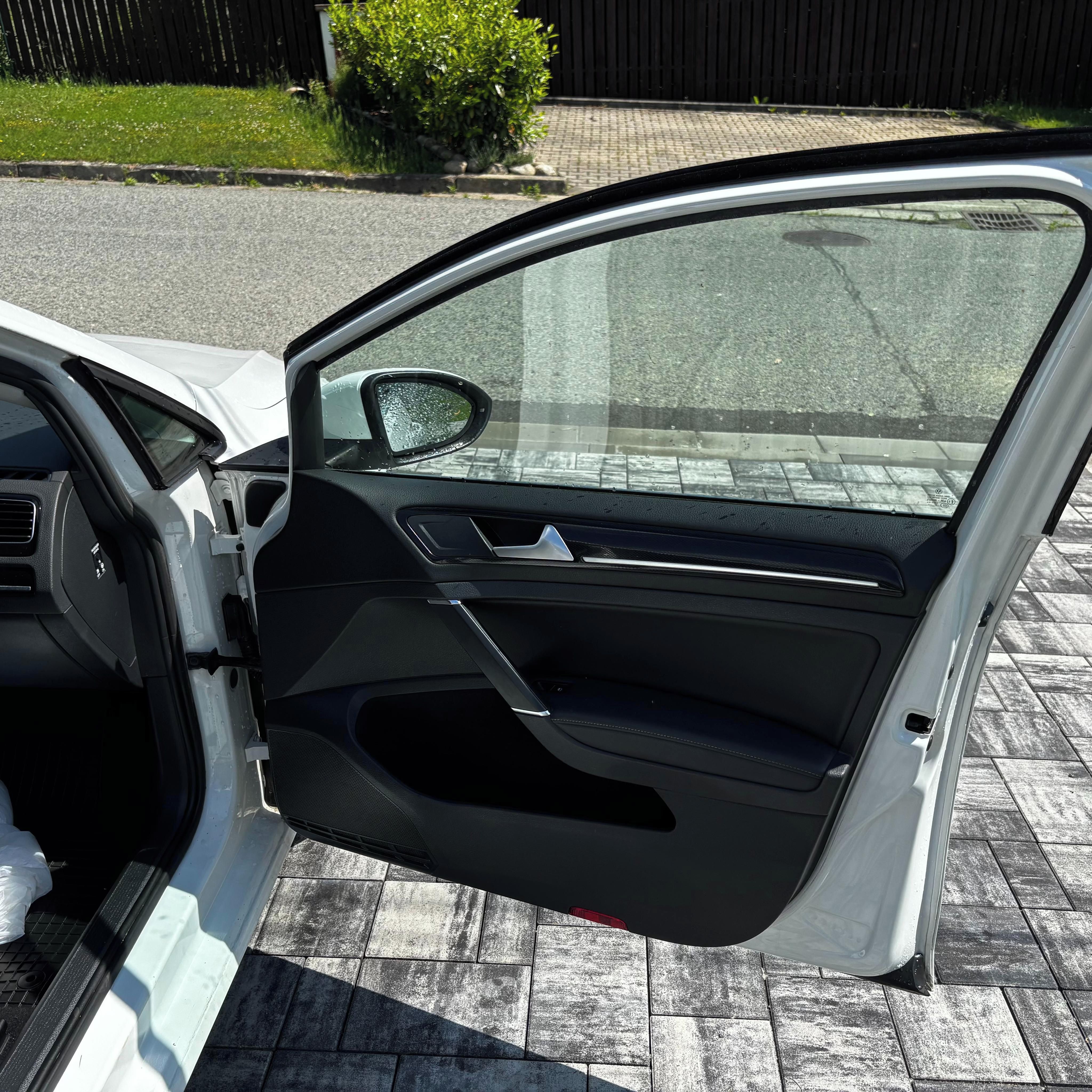 Volkswagen Golf, Volkswagen Golf VII 1.4 TSI CN - fotka 5