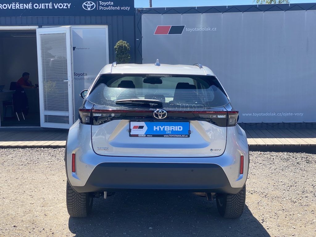 Toyota Yaris Cross, 1.5HSD, ČR-1m, Comfort, DPH - fotka 6