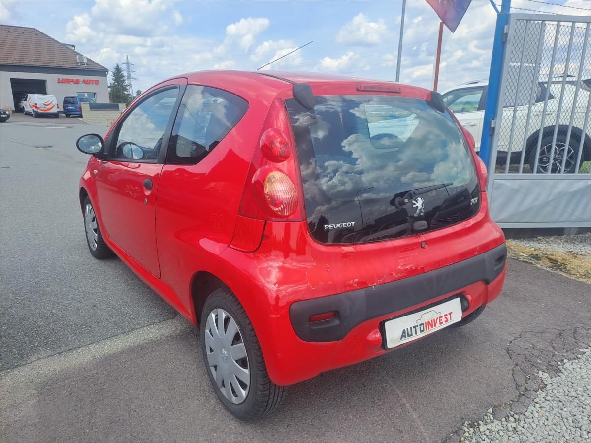 Peugeot 107, 1,0 i - fotka 4