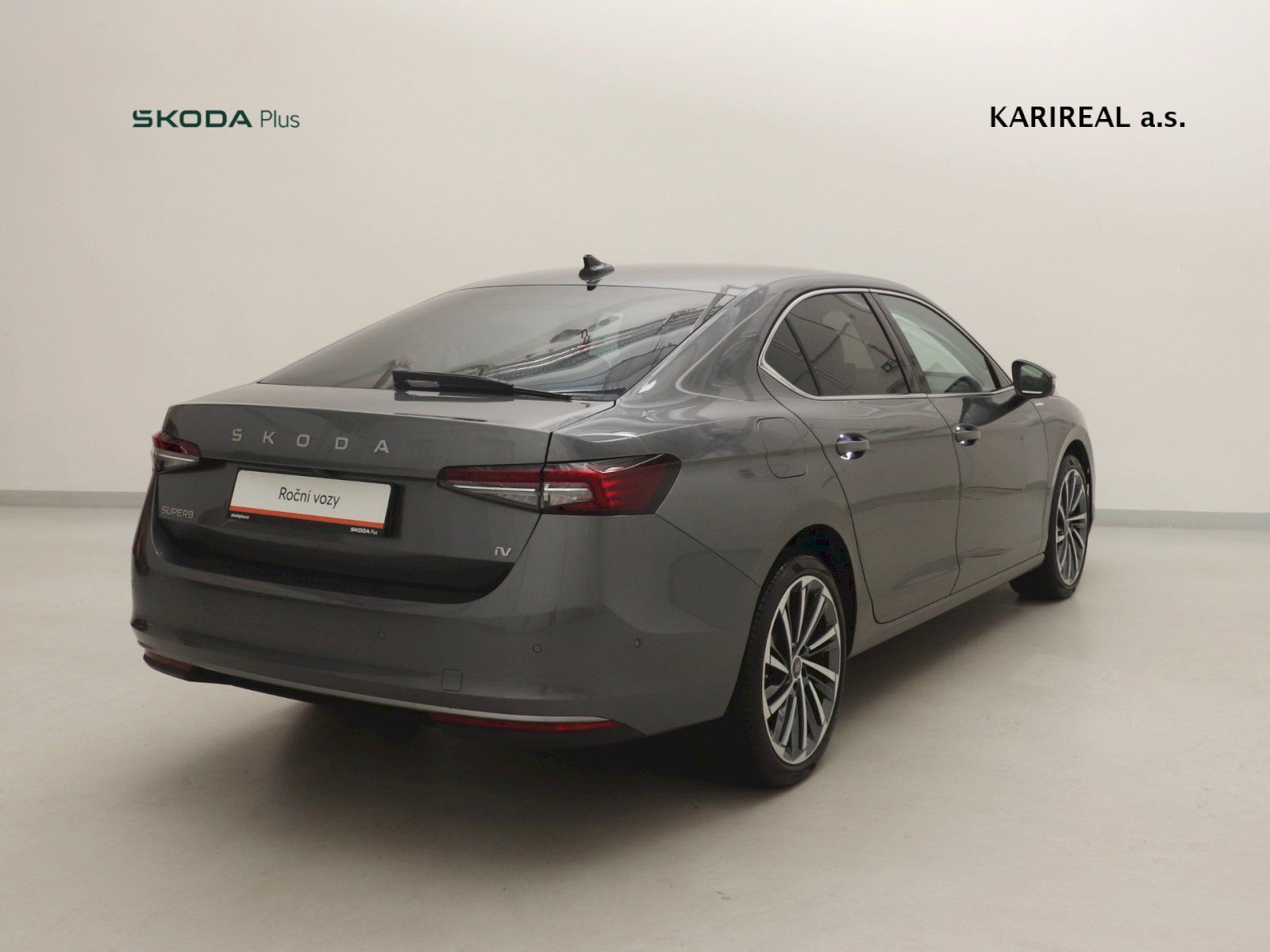 Škoda Superb, TSI iV 150kW DSG L&K - fotka 2