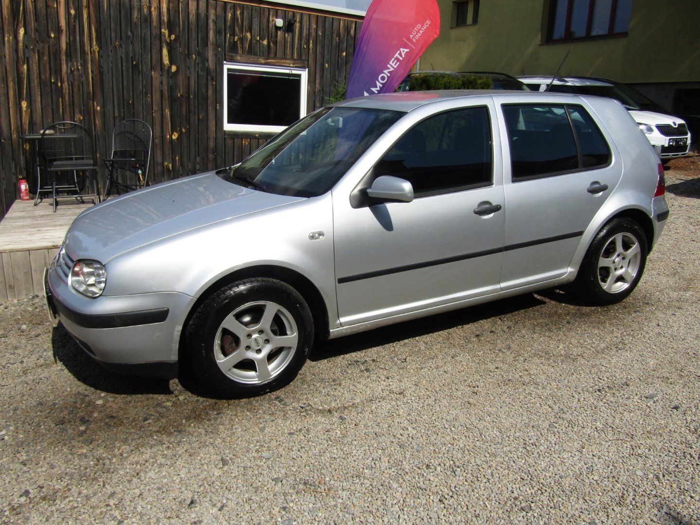 Volkswagen Golf, 1.4 16V KLIMA FUNKČNÍ - fotka 2