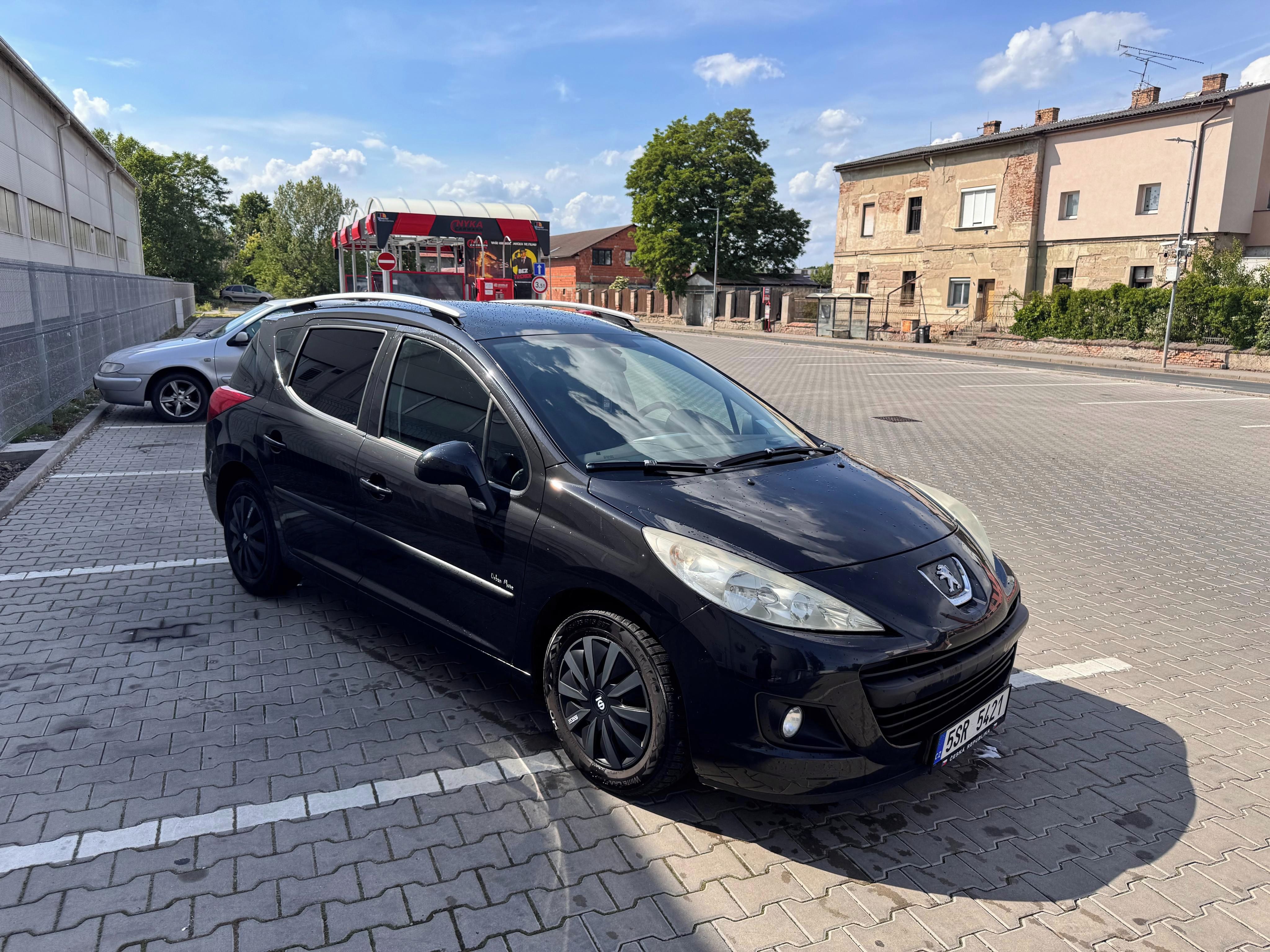 Peugeot 207, SW 1.4i, PANORAMA, SERVISKA