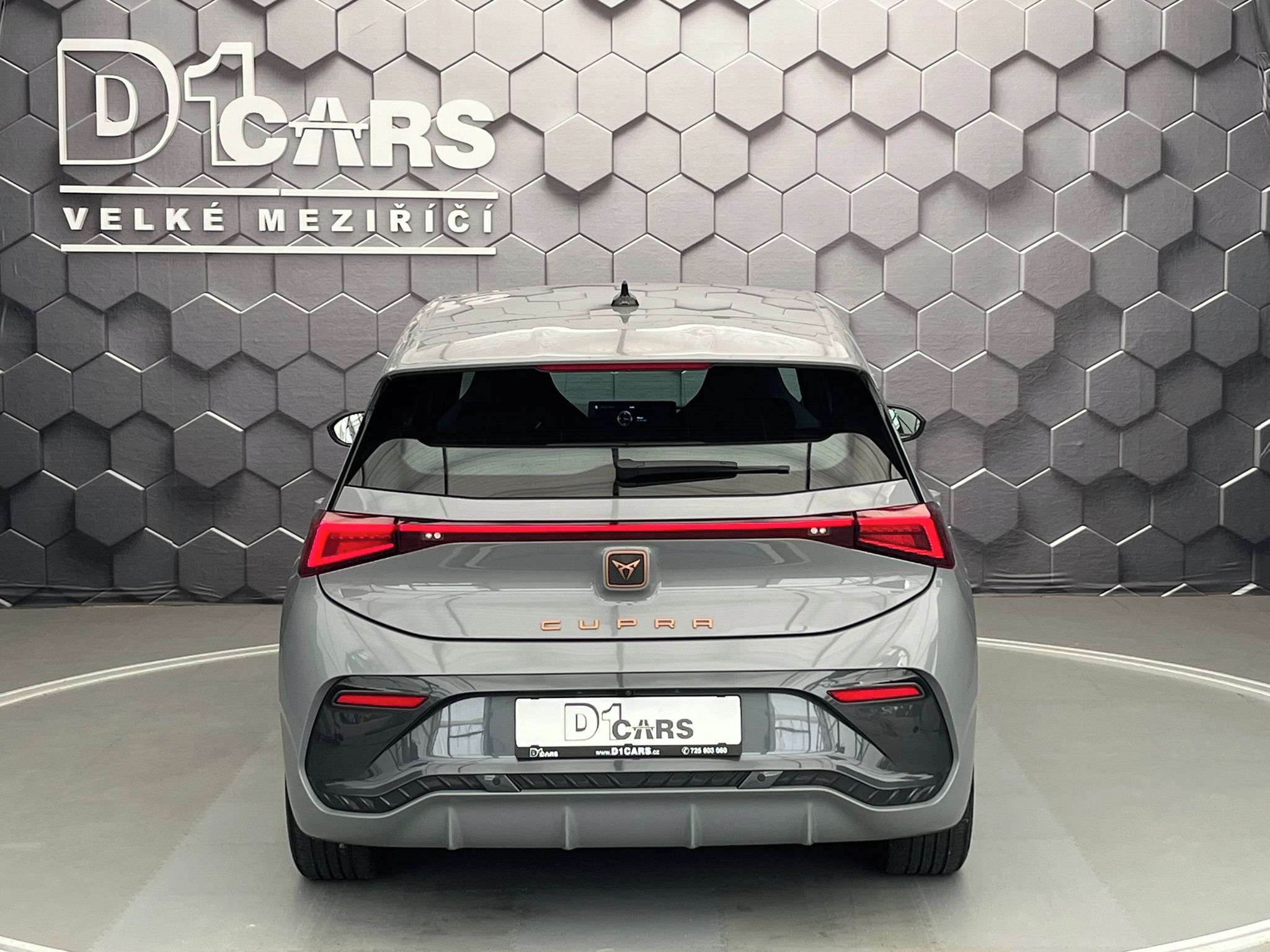 Cupra Born, 170kW/77kWh e-Boost 91.6 % SoH - fotka 3