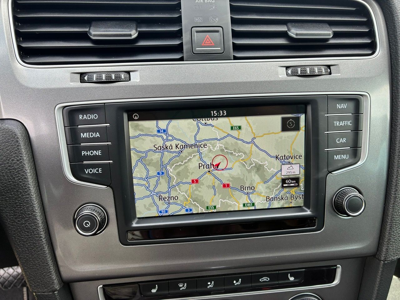 Volkswagen Golf, 1,4 TSI, DSG - fotka 4
