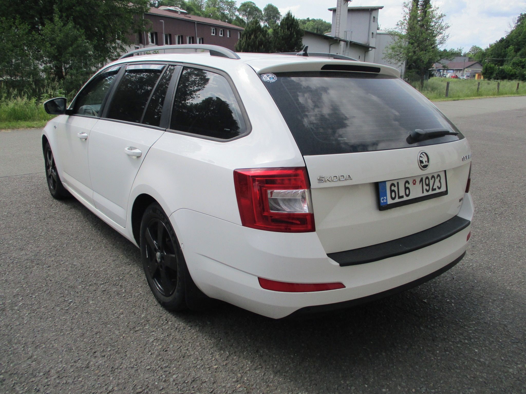 Škoda Octavia, III 2.0 TDi, DSG - fotka 3