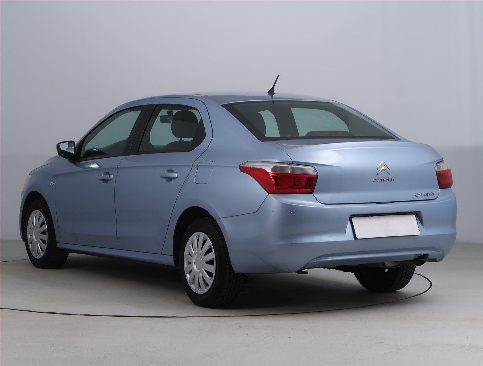 Citroën C-Elysée, 1.2 VTi, Klima, El. okna - fotka 4