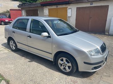 1.4 BENZÍN, servisováno