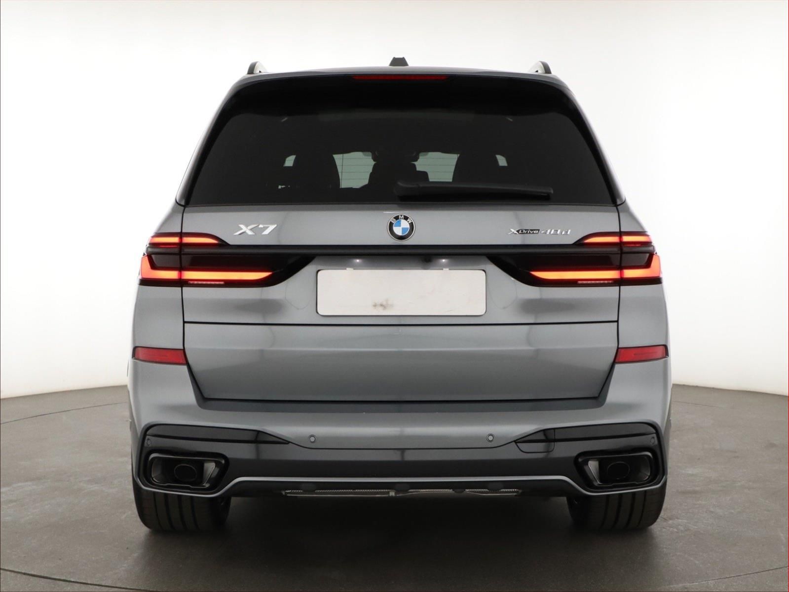 BMW X7, xDrive40d, M Sport - fotka 4