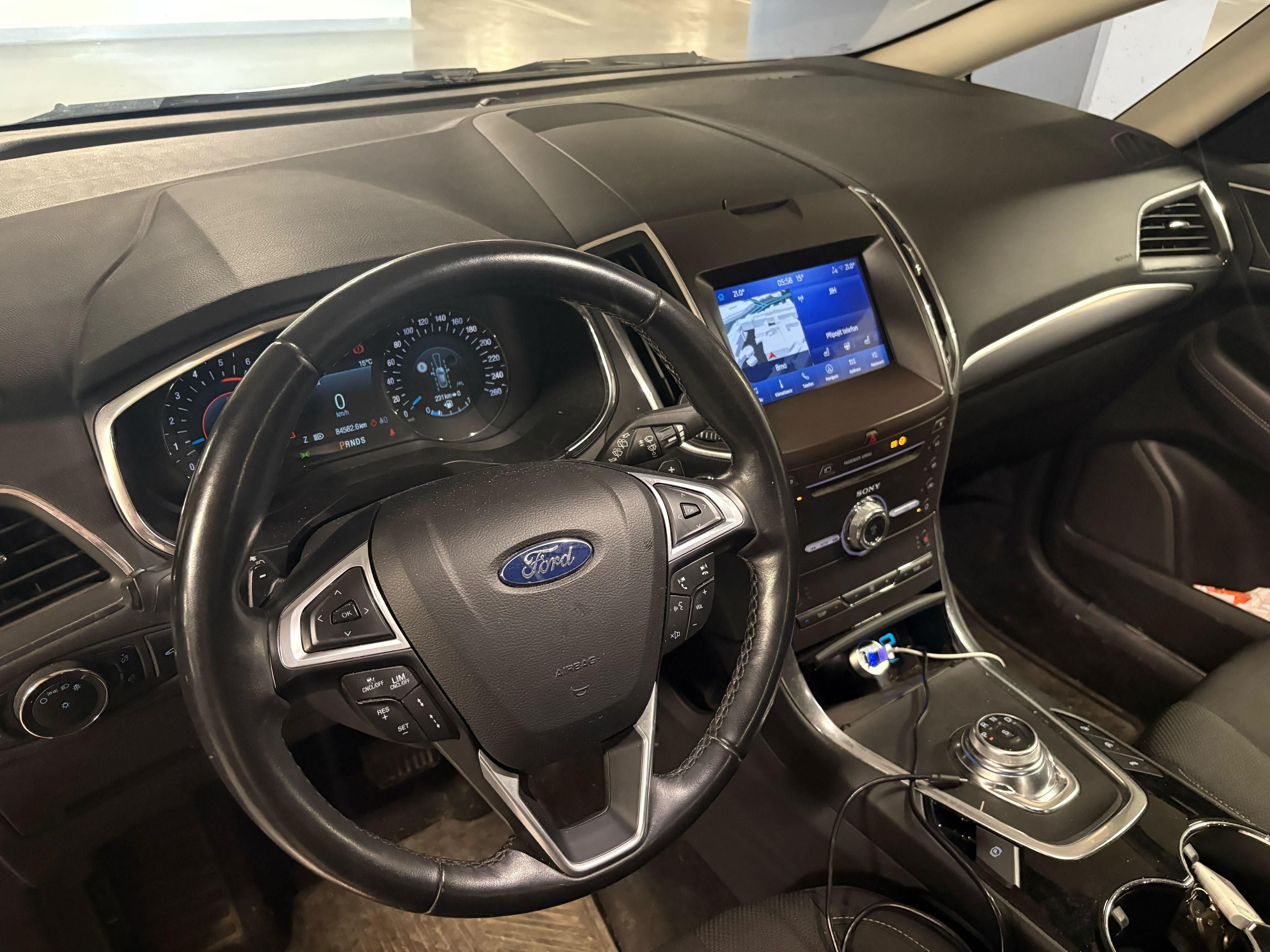 Ford S-MAX, TITANIUM 2.0 EcoBlue 140KW - fotka 6