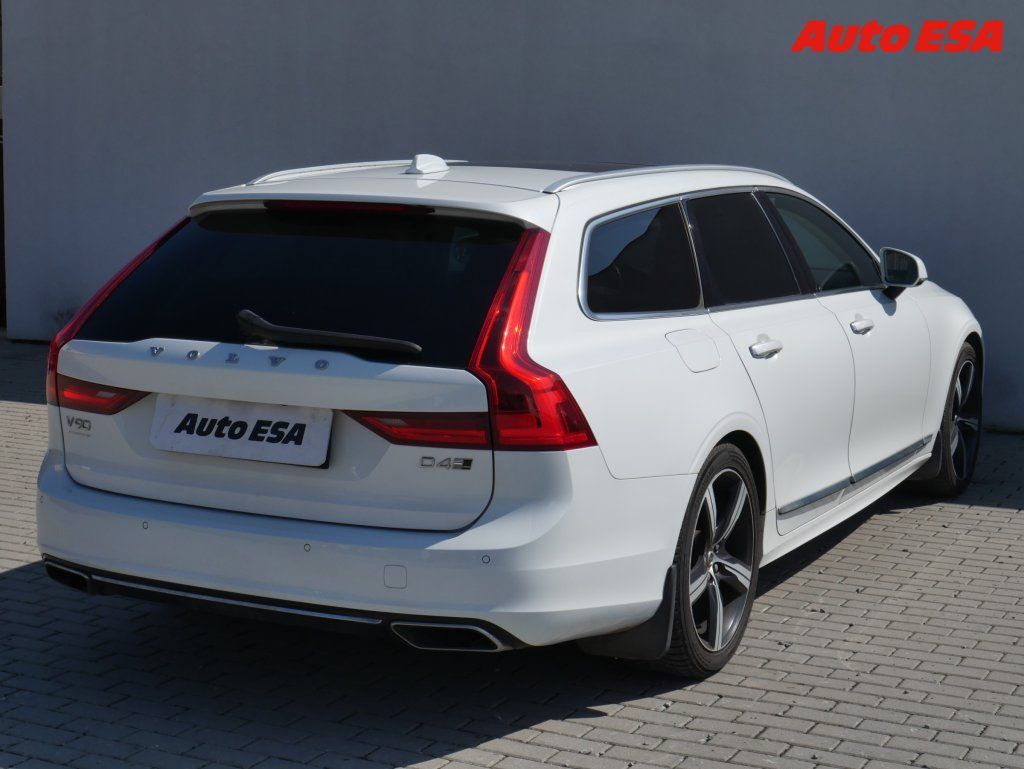 Volvo V90, 2.0d - fotka 4