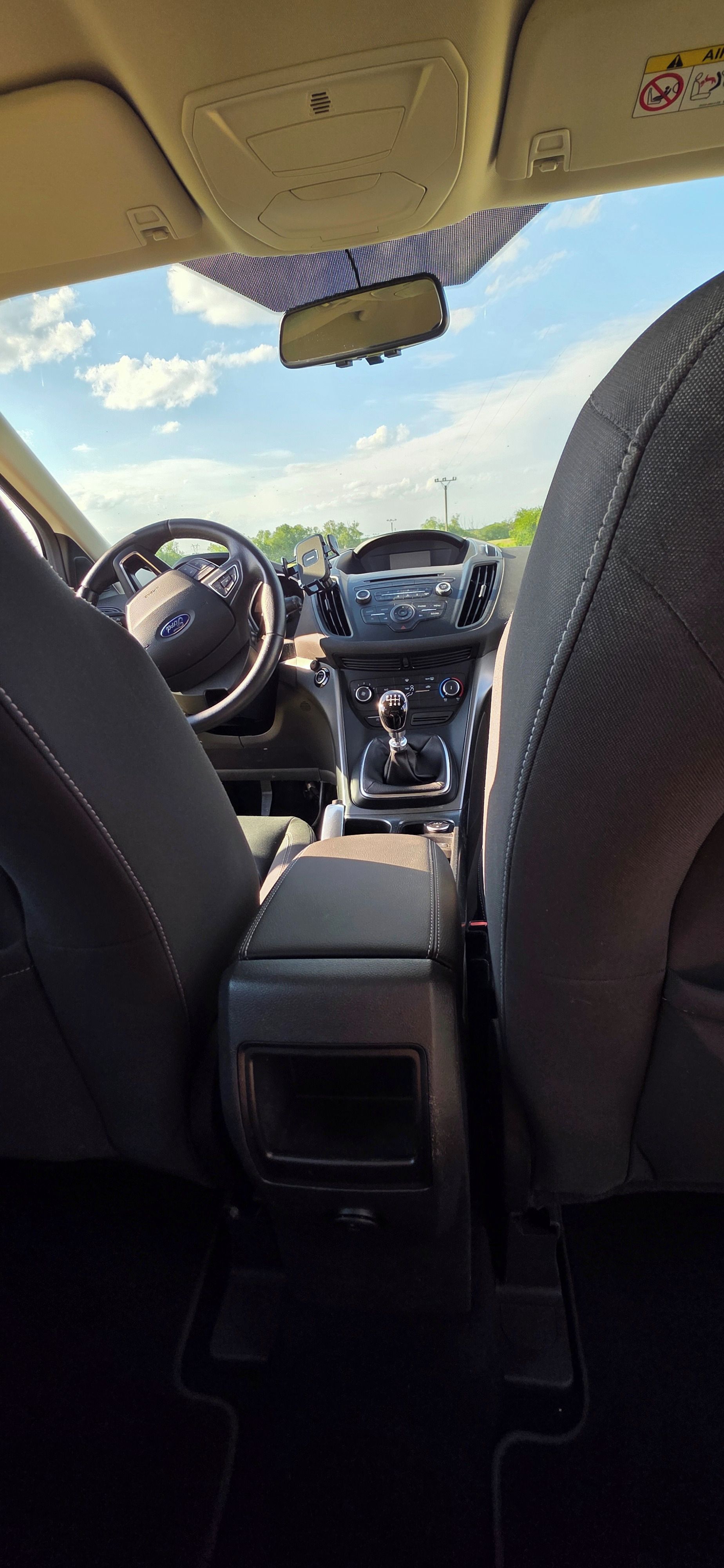 Ford Kuga, Ford Kuga 1.5 jako novy - fotka 5