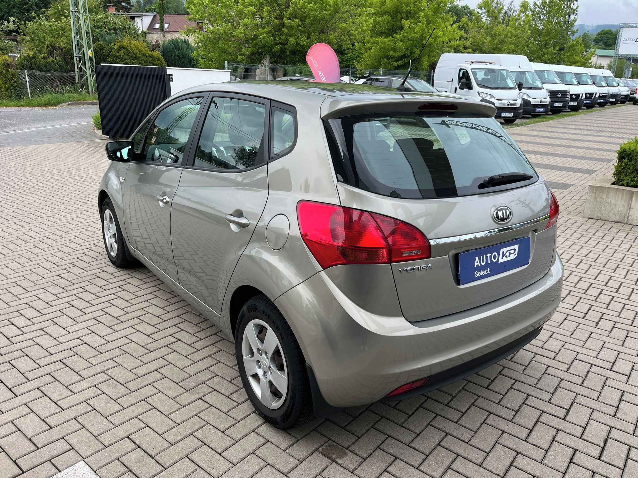 Kia Venga, 1.4 CVVT 1. majitel CZ, servis - fotka 4
