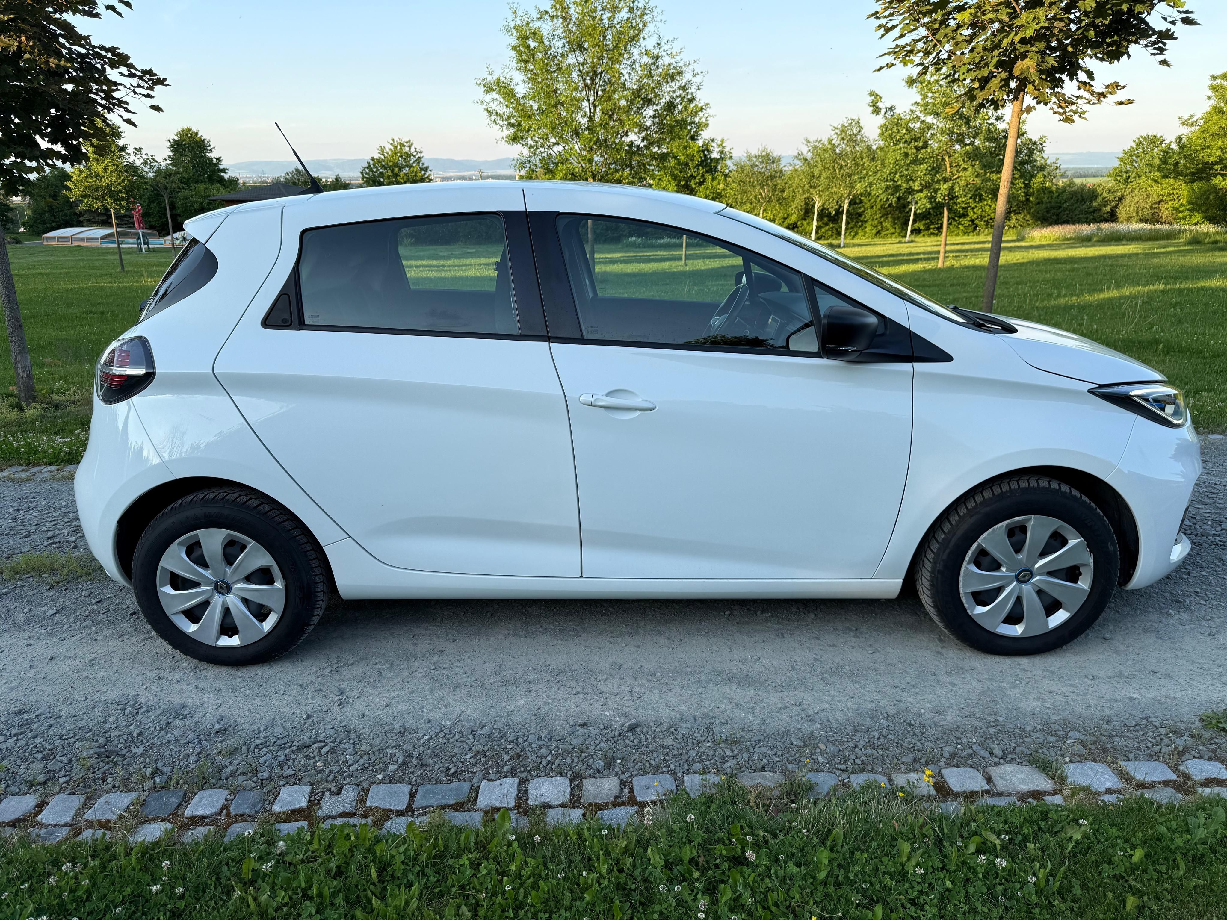 Renault ZOE, R 110 Life SoH 92% - fotka 5