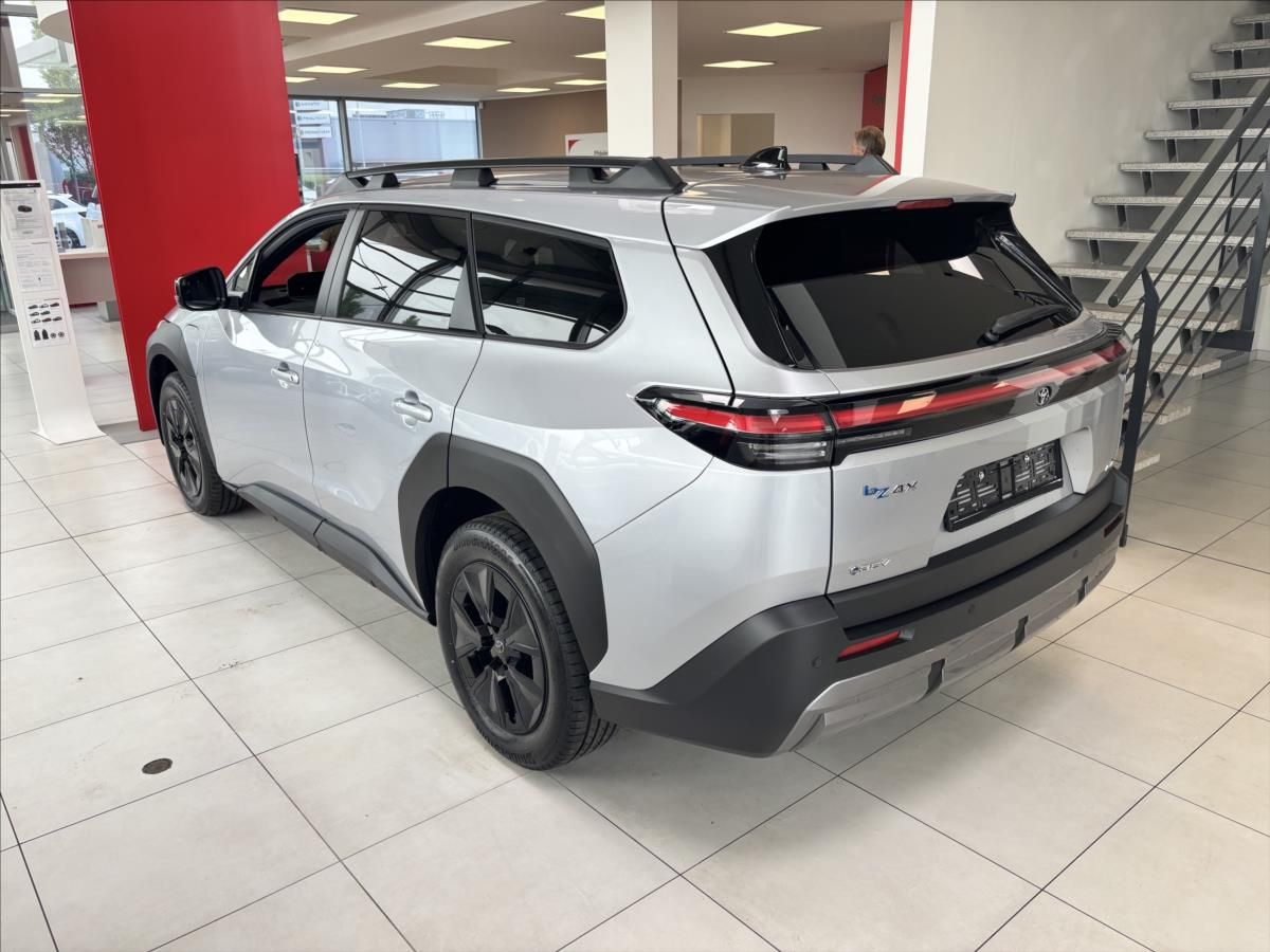 Toyota bZ4X, Style 4x4 Touring - fotka 4