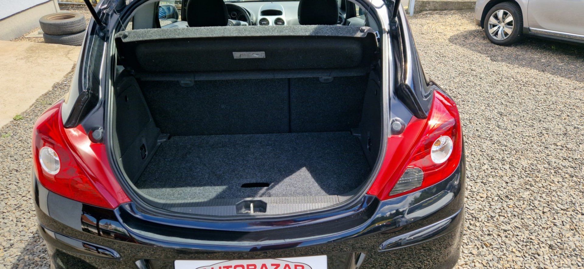 Opel Corsa, 1,2 AUTOMAT - fotka 5