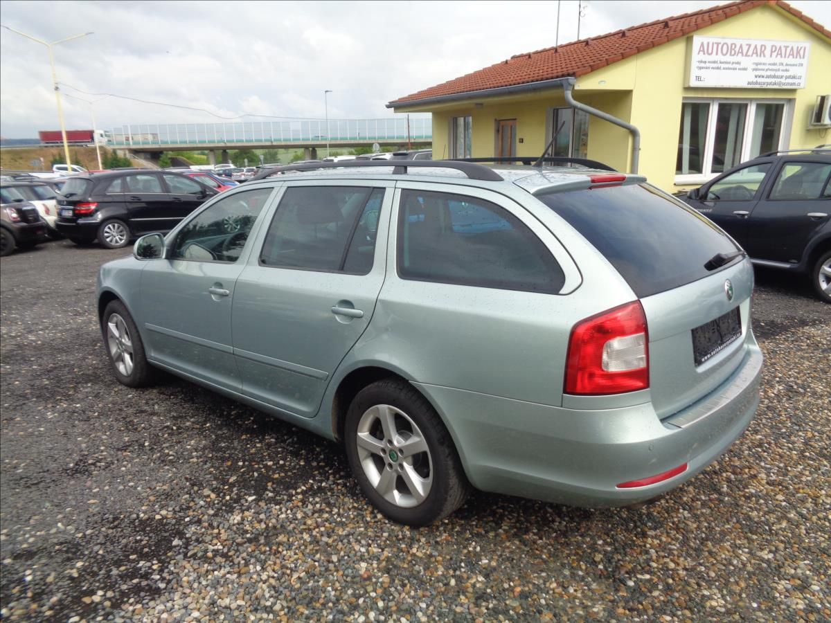 Škoda Octavia, 1,4 - fotka 5