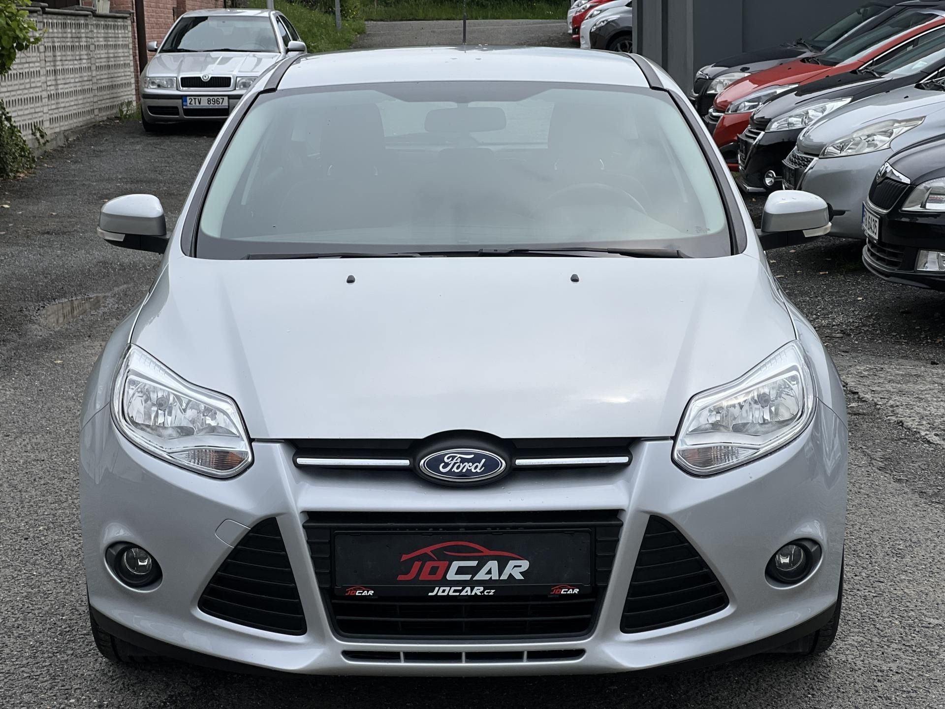 Ford Focus, 1.0i KLIMATIZACE ALU PŮVOD ČR - fotka 2