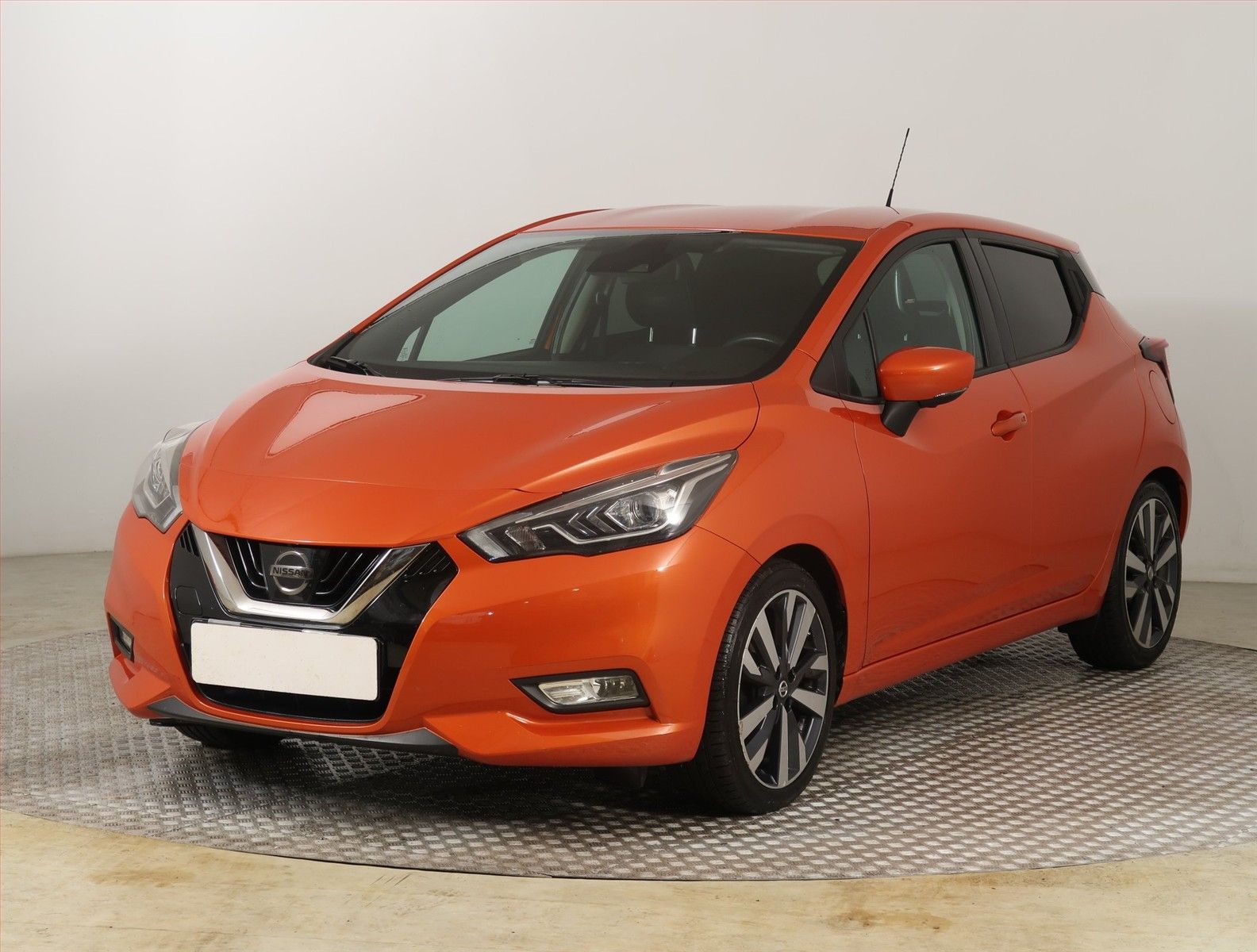 Nissan Micra, 0.9 IG-T, Serv.kniha, Navi - fotka 2