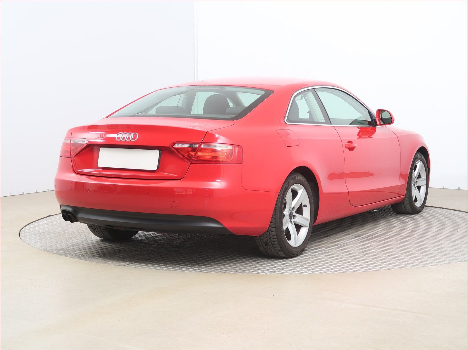 Audi A5, 2.0 TFSI, Automatická klima - fotka 5