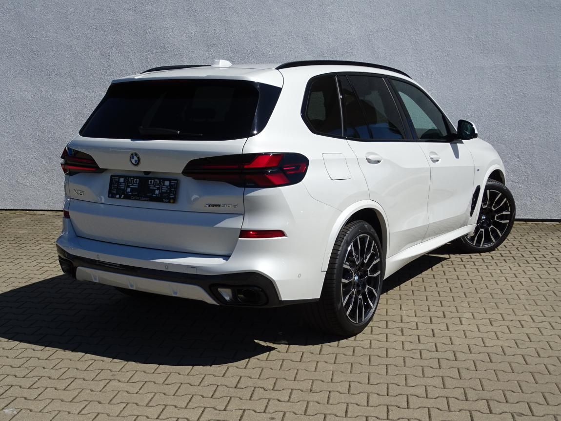 BMW X5, xDrive30d - fotka 3