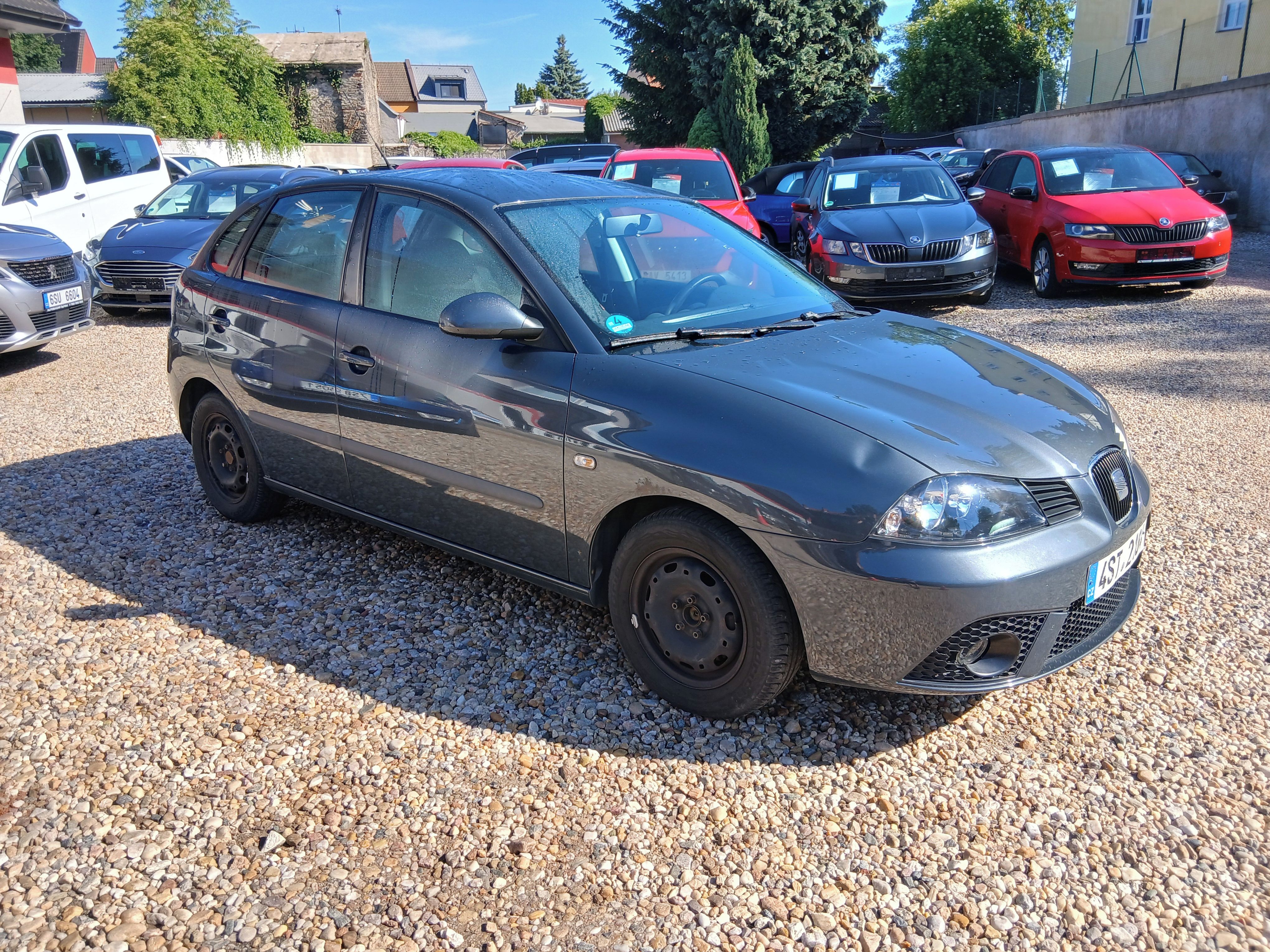 Seat Ibiza, 1.2i 12V 51KW Klima+Zimní kola - fotka 3