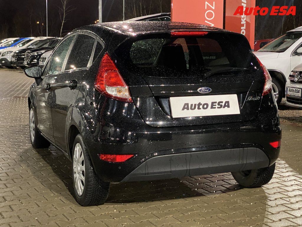 Ford Fiesta, 1.5 TDCi,ČR,Trend,AC - fotka 6