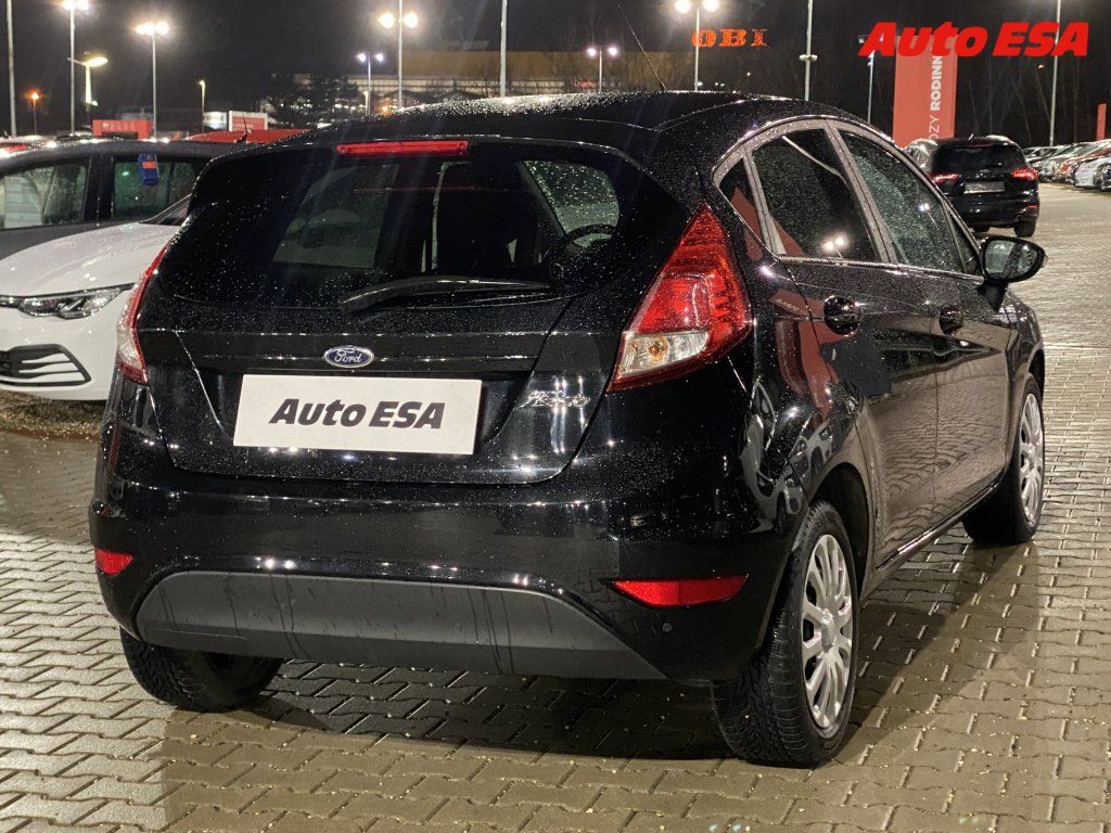 Ford Fiesta, 1.5 TDCi,ČR,Trend,AC - fotka 4