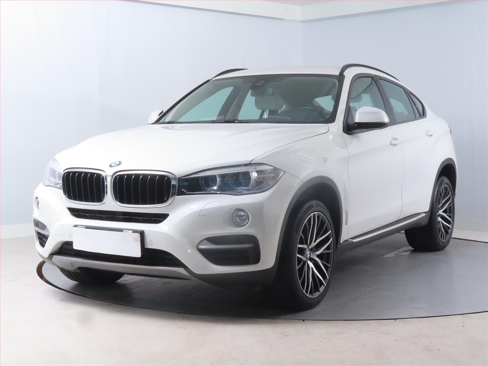 BMW X6, xDrive30d, 4X4, Automat - fotka 2