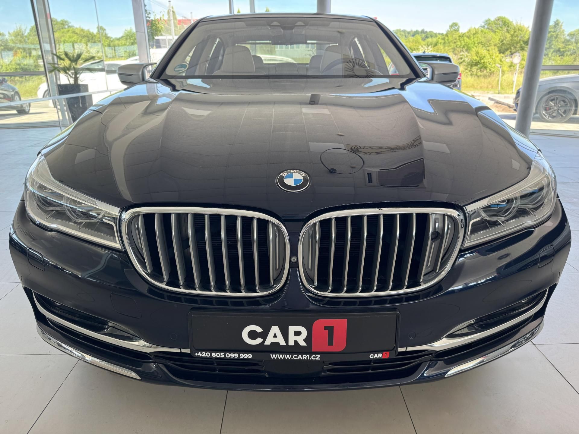 BMW Řada 7, 750i xDrive*Laser*NočníVidění - fotka 3