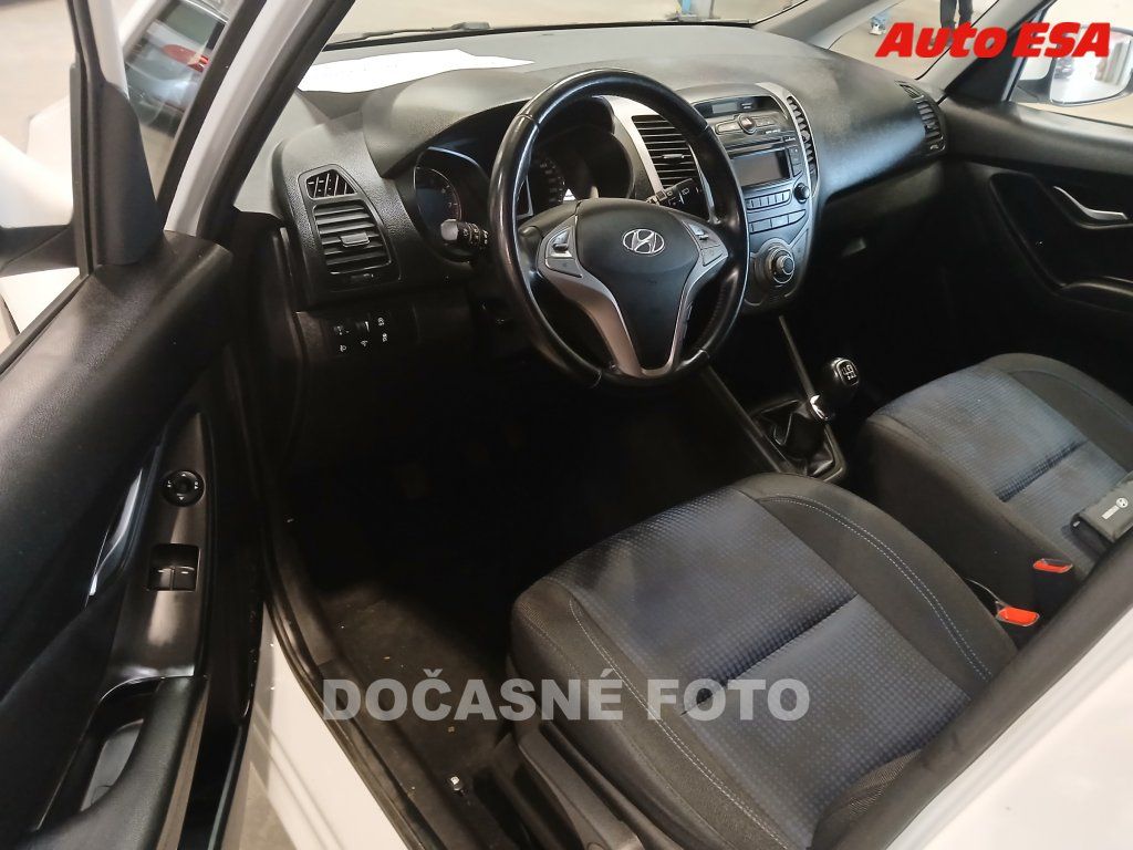Hyundai ix20, 1.6. - fotka 3