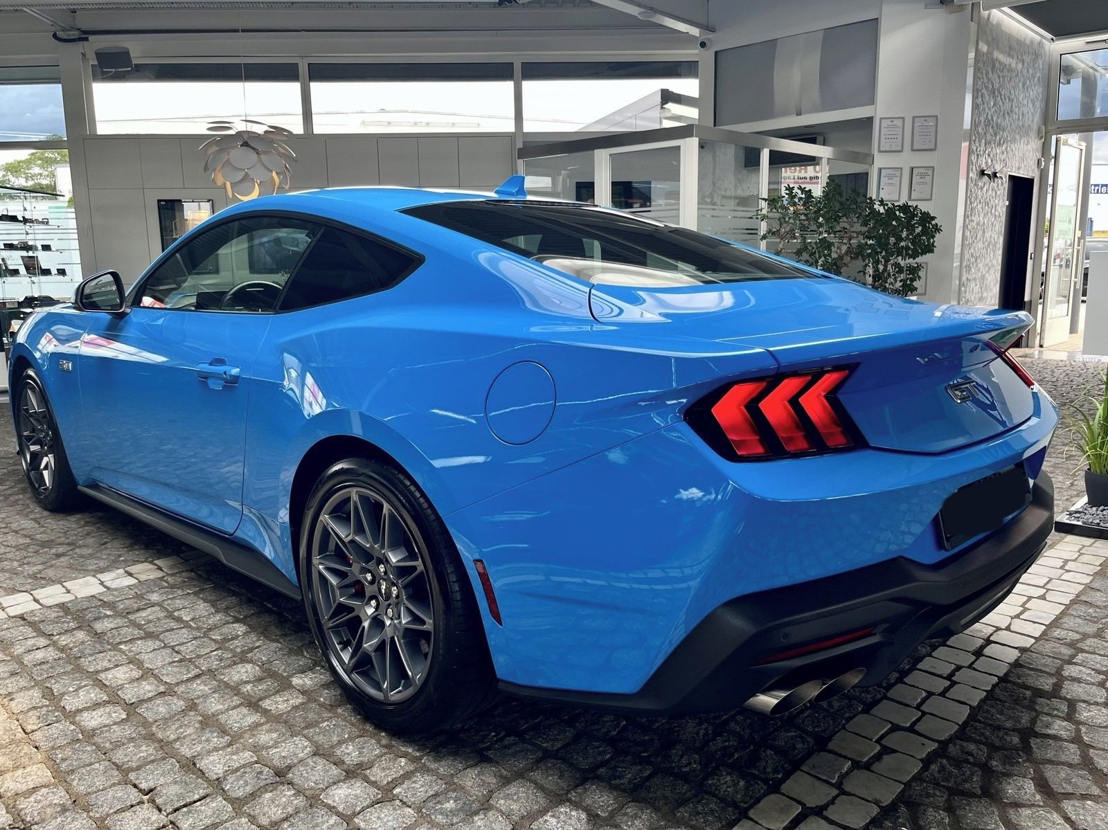 Ford Mustang, 5.0 V8 MANUAL*Brembo - fotka 2