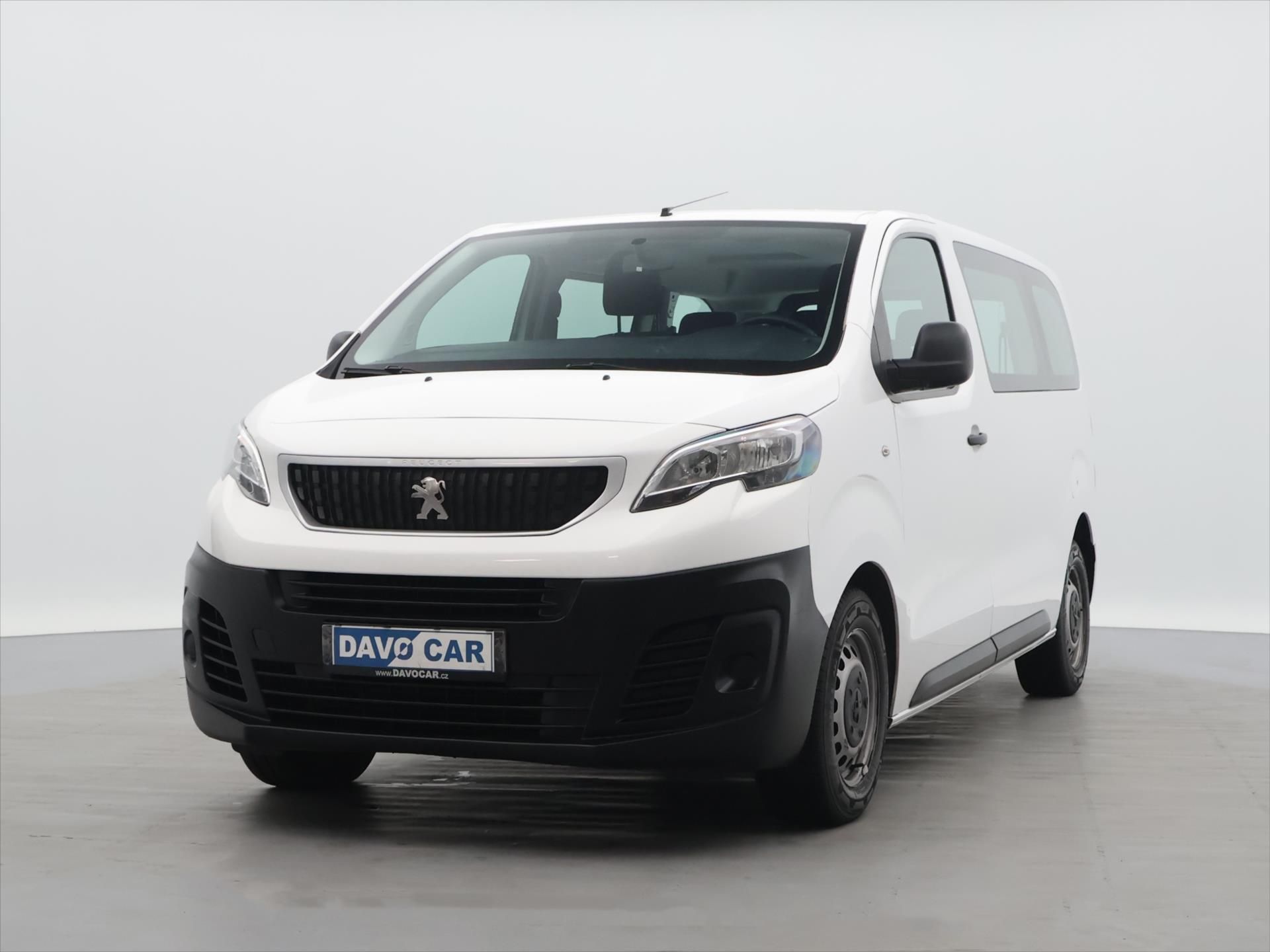 Peugeot Traveller, 2.0 BlueHDI 110kW 8-Míst L2 - fotka 3