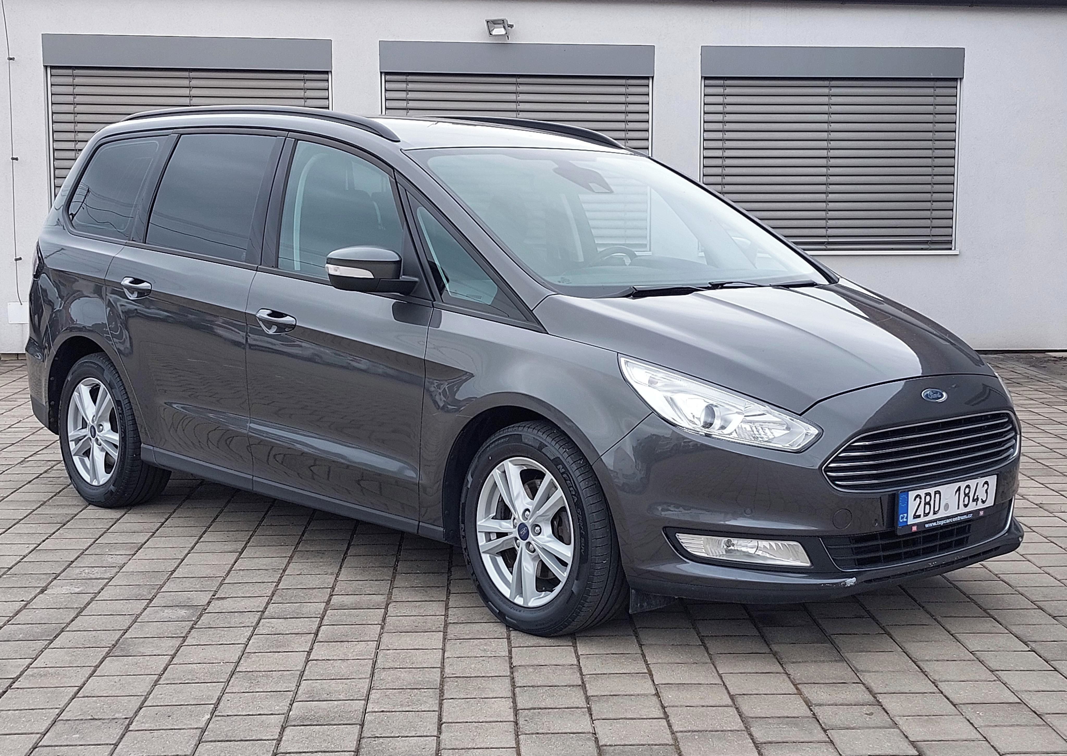Ford Galaxy, 2.0 TDI - servisováno - fotka 3