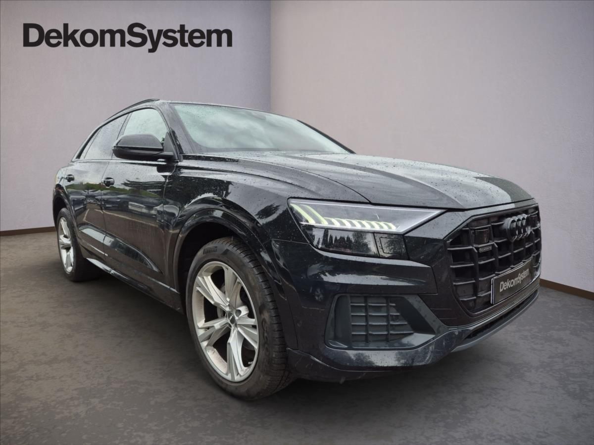 Audi Q8, 3,0 50 TDi Quattro - fotka 2