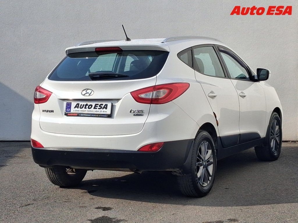 Hyundai ix35, 1.7 CRDi,ČR,AC,kůže - fotka 4