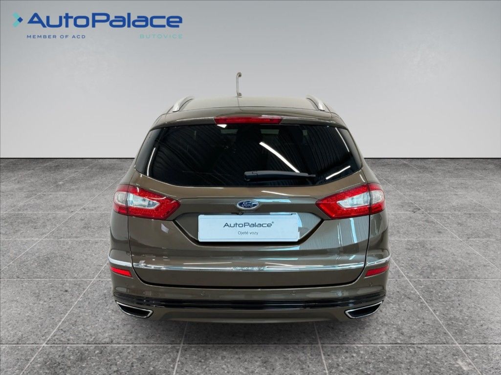 Ford Mondeo, 2,0 TDCi Vignale 4x4 AT 132kW - fotka 5
