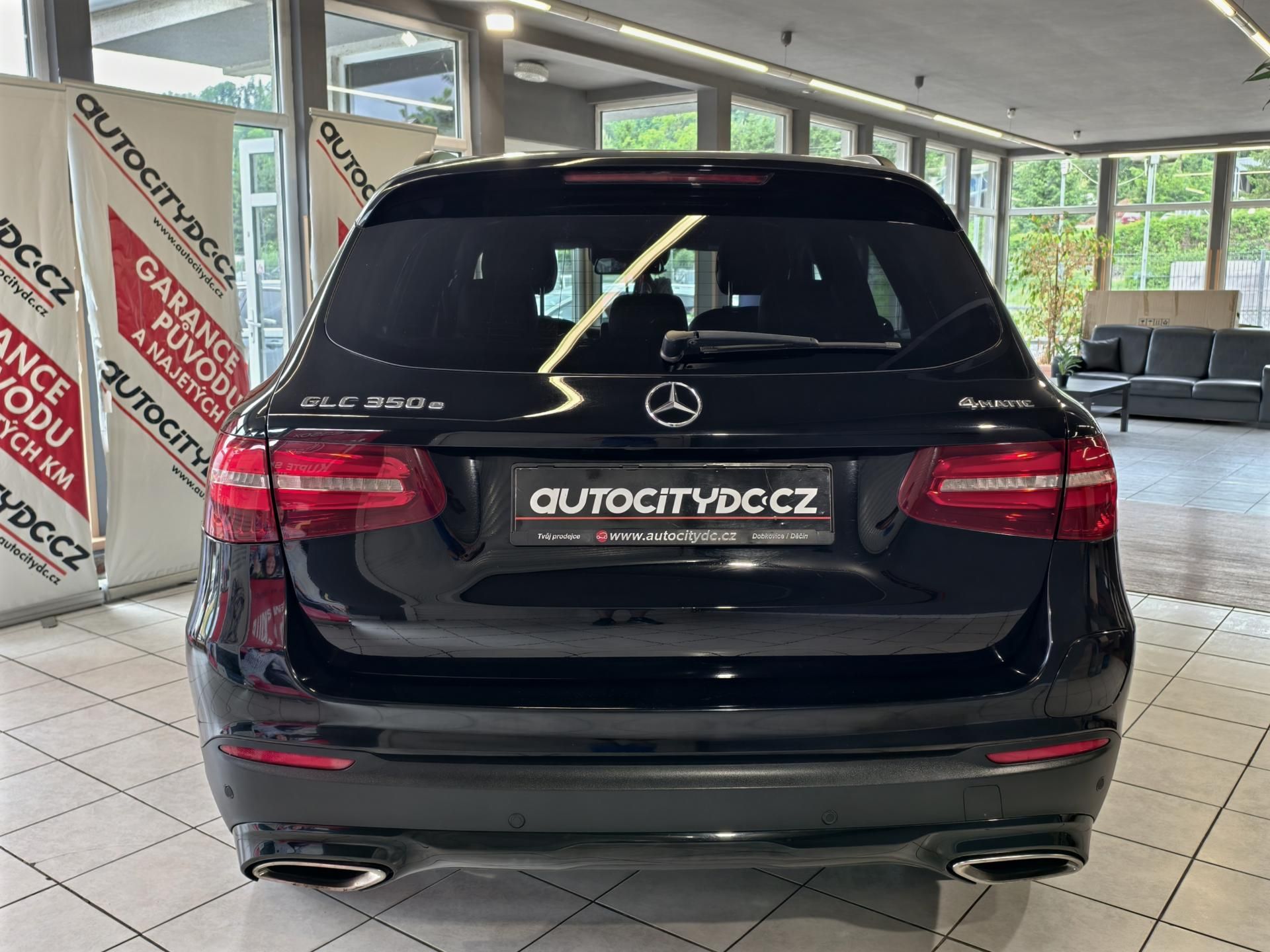 Mercedes-Benz GLC, 350e 235kW 4MATIC Plug-In, DPH - fotka 6