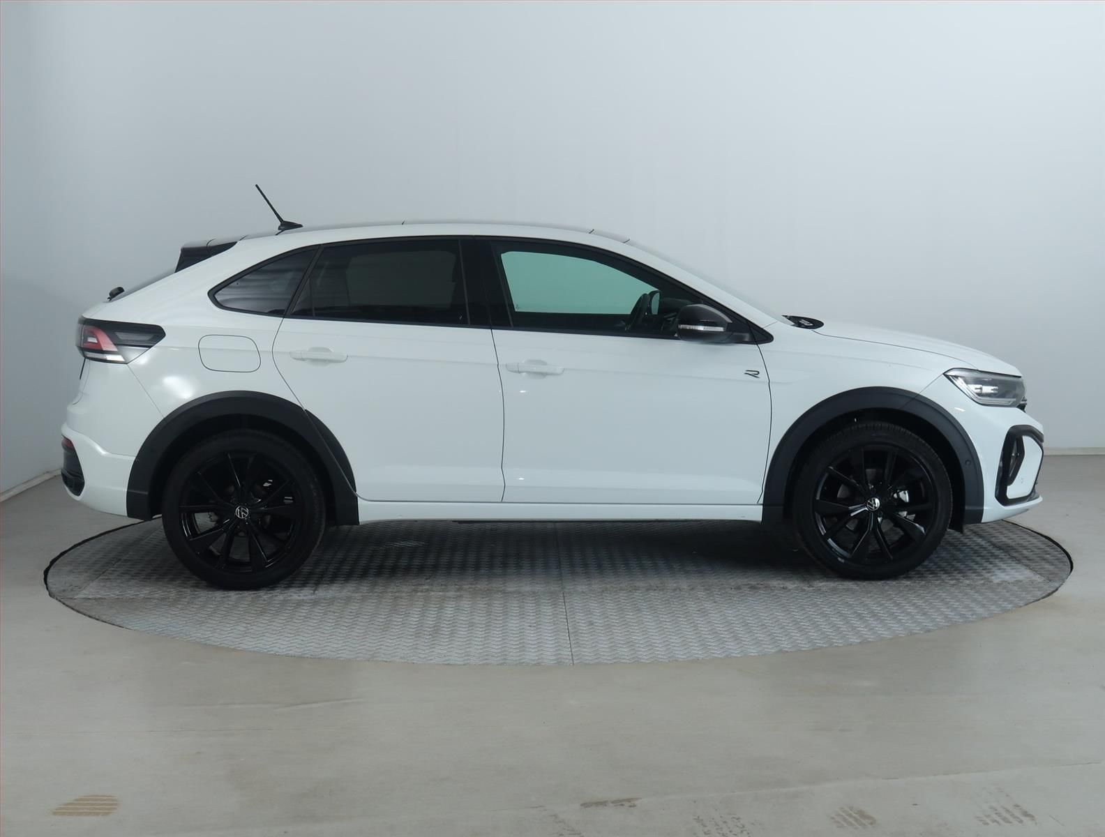 Volkswagen Taigo, 1.5 TSI, R-Line, Záruka - fotka 6