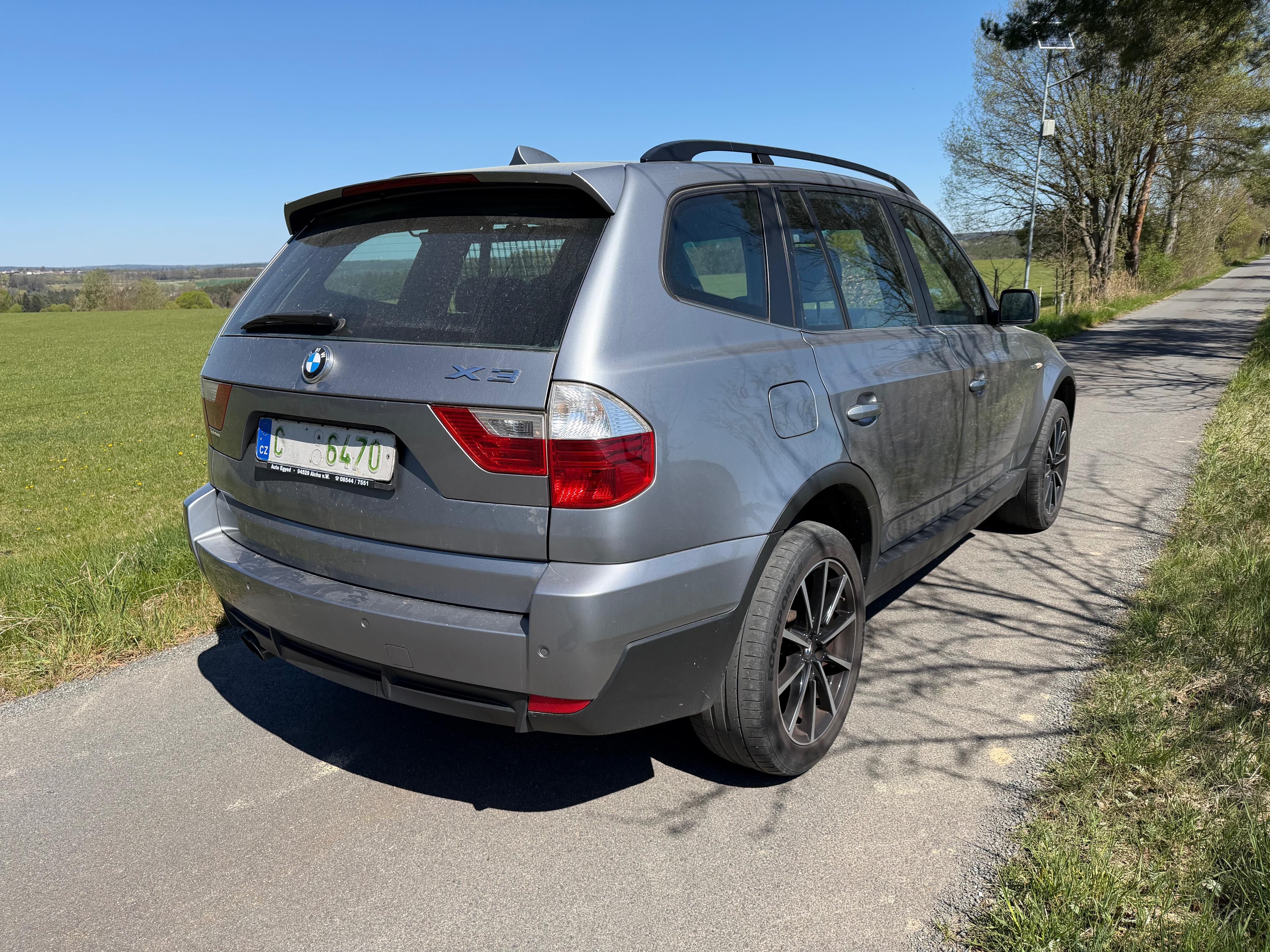 BMW X3, E83 3,0D 160kW 4x4 - fotka 3