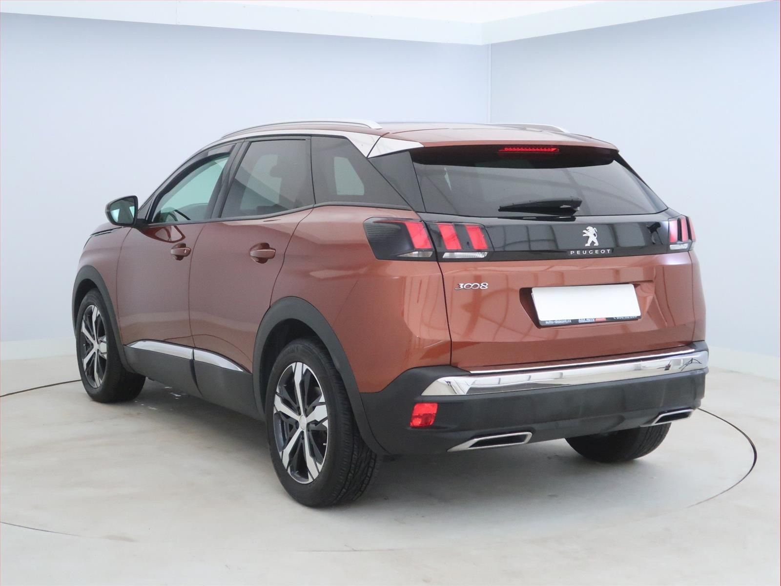 Peugeot 3008, 1.2 PureTech, ČR,1.maj - fotka 4