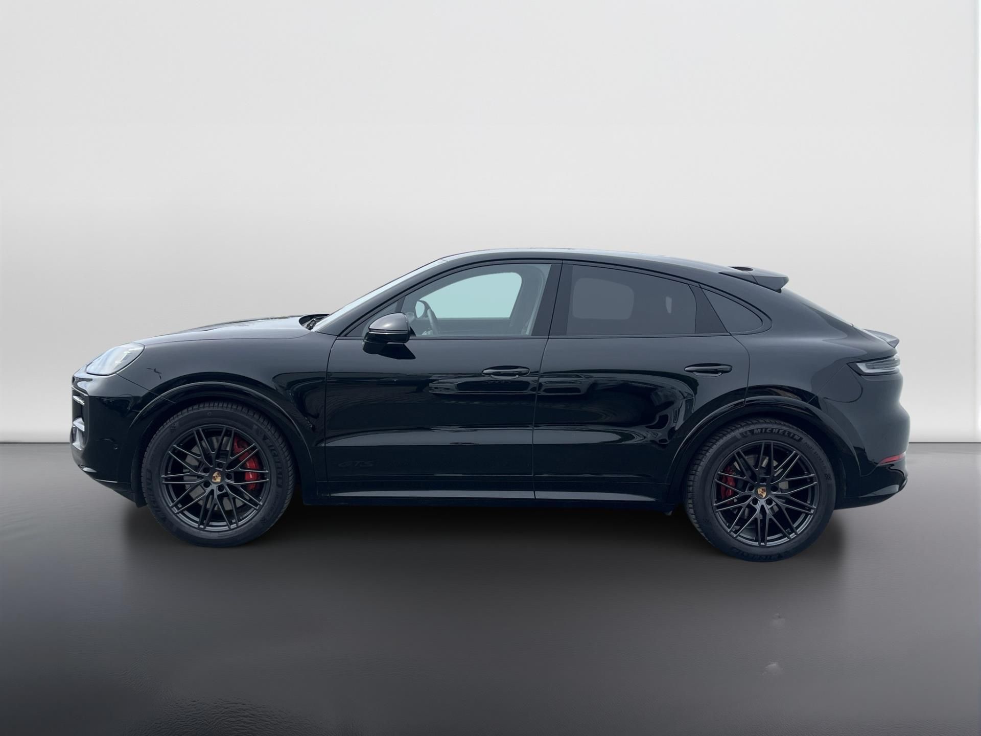 Porsche Cayenne, GTS - fotka 2