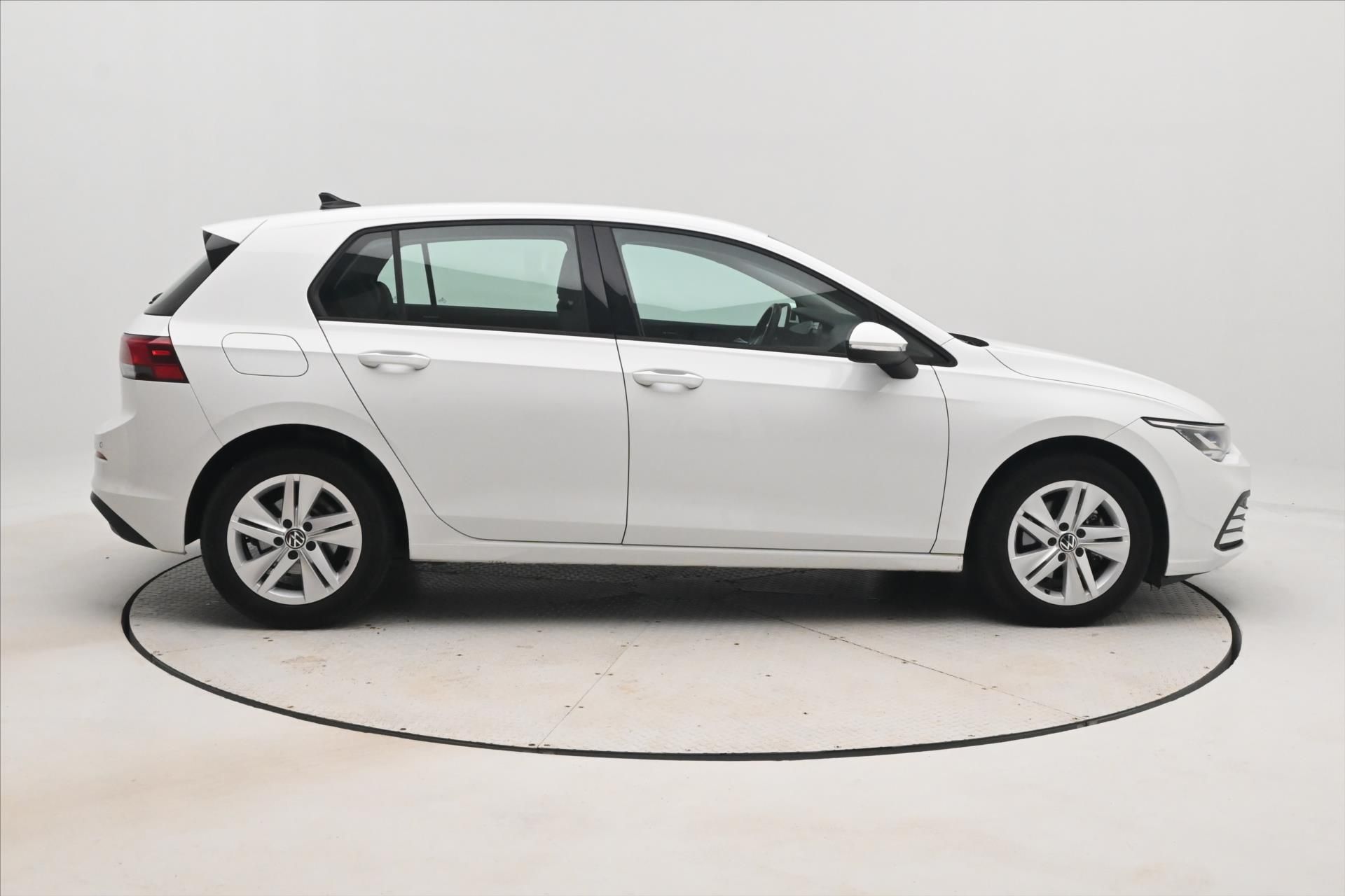 Volkswagen Golf, 2,0 TDI 85 kW Life Záruka až 5 - fotka 4