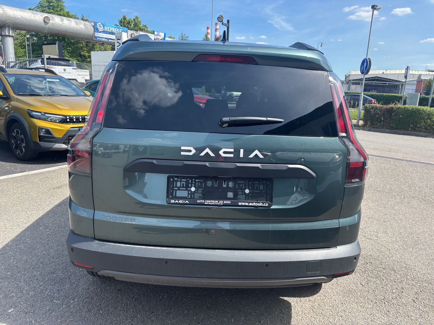Dacia Jogger, Expression TCe 110 5 míst - fotka 4